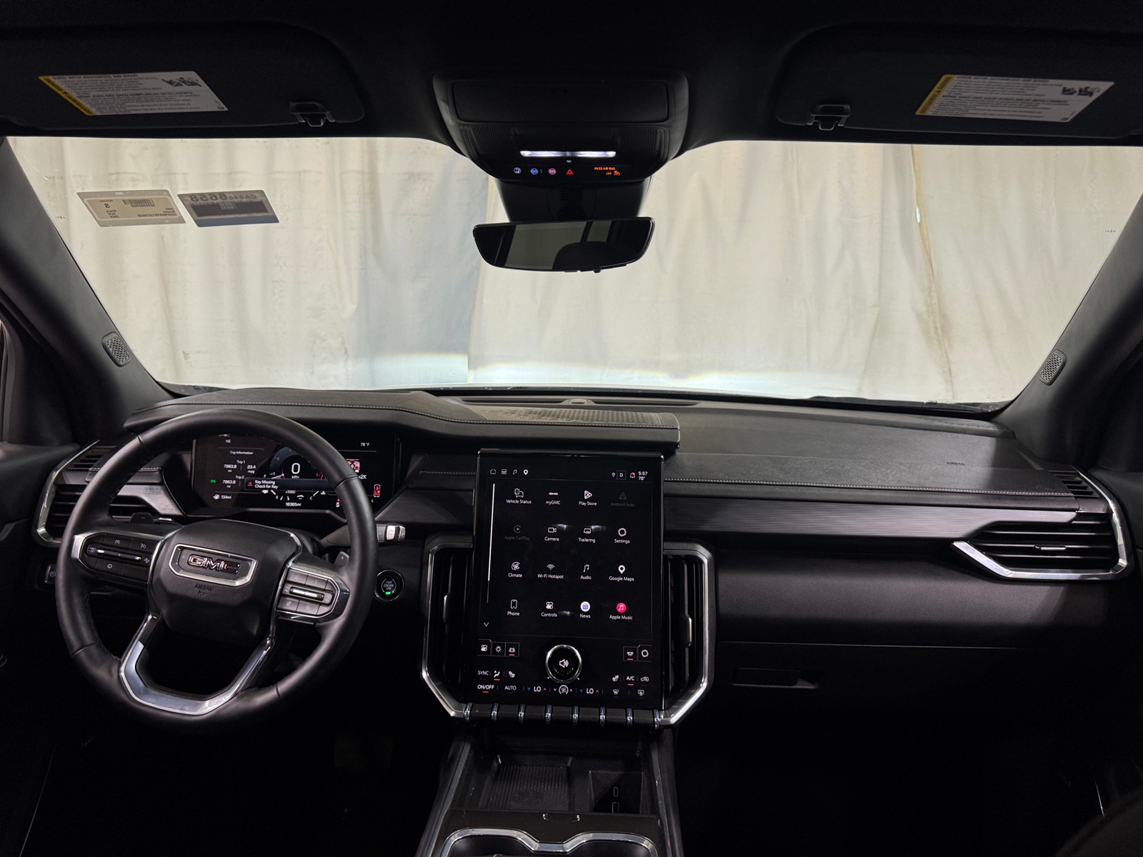 Thumbnail: 2026 GMC Acadia - 3
