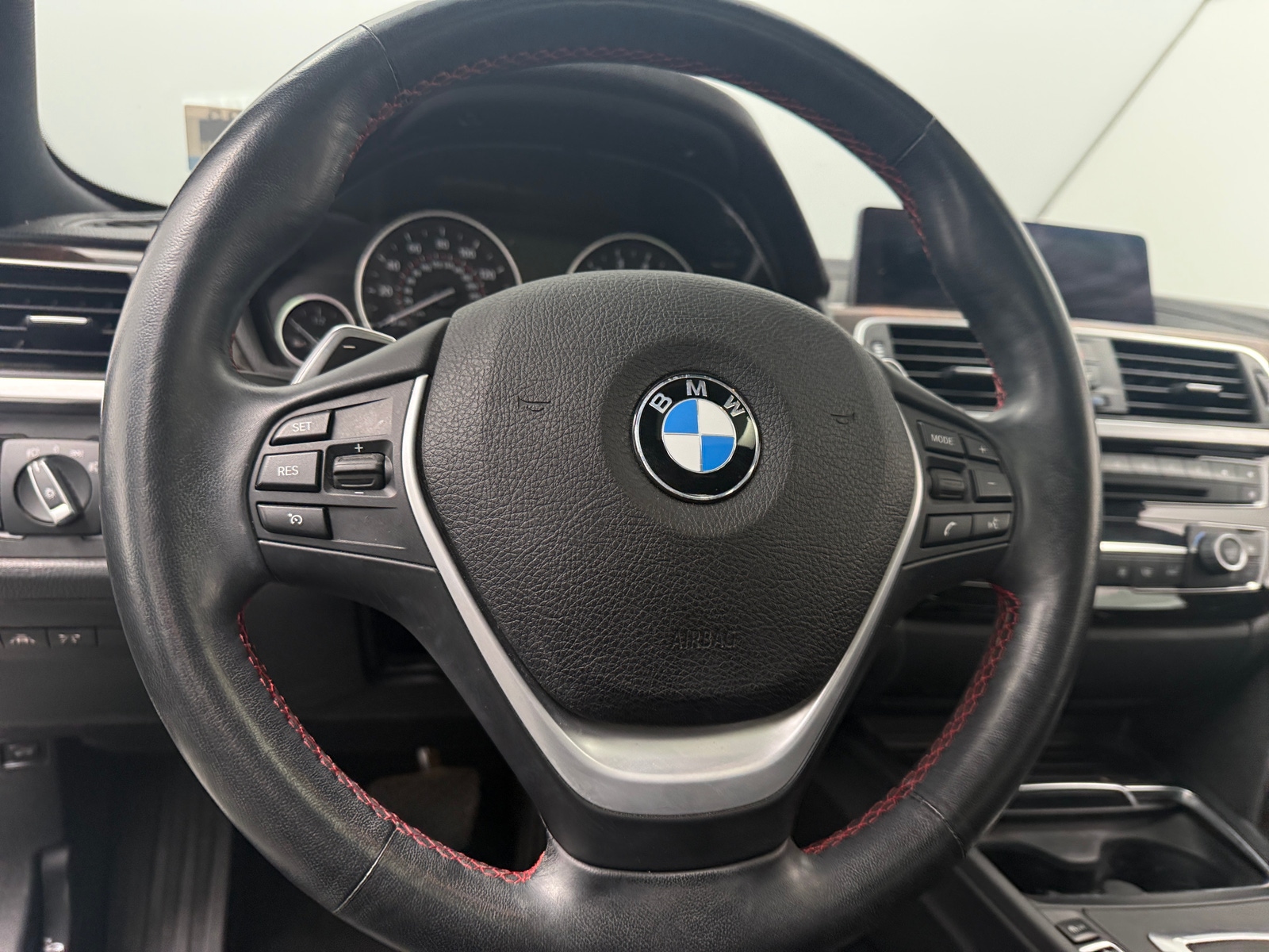 Thumbnail: 2020 BMW 4 Series - 4