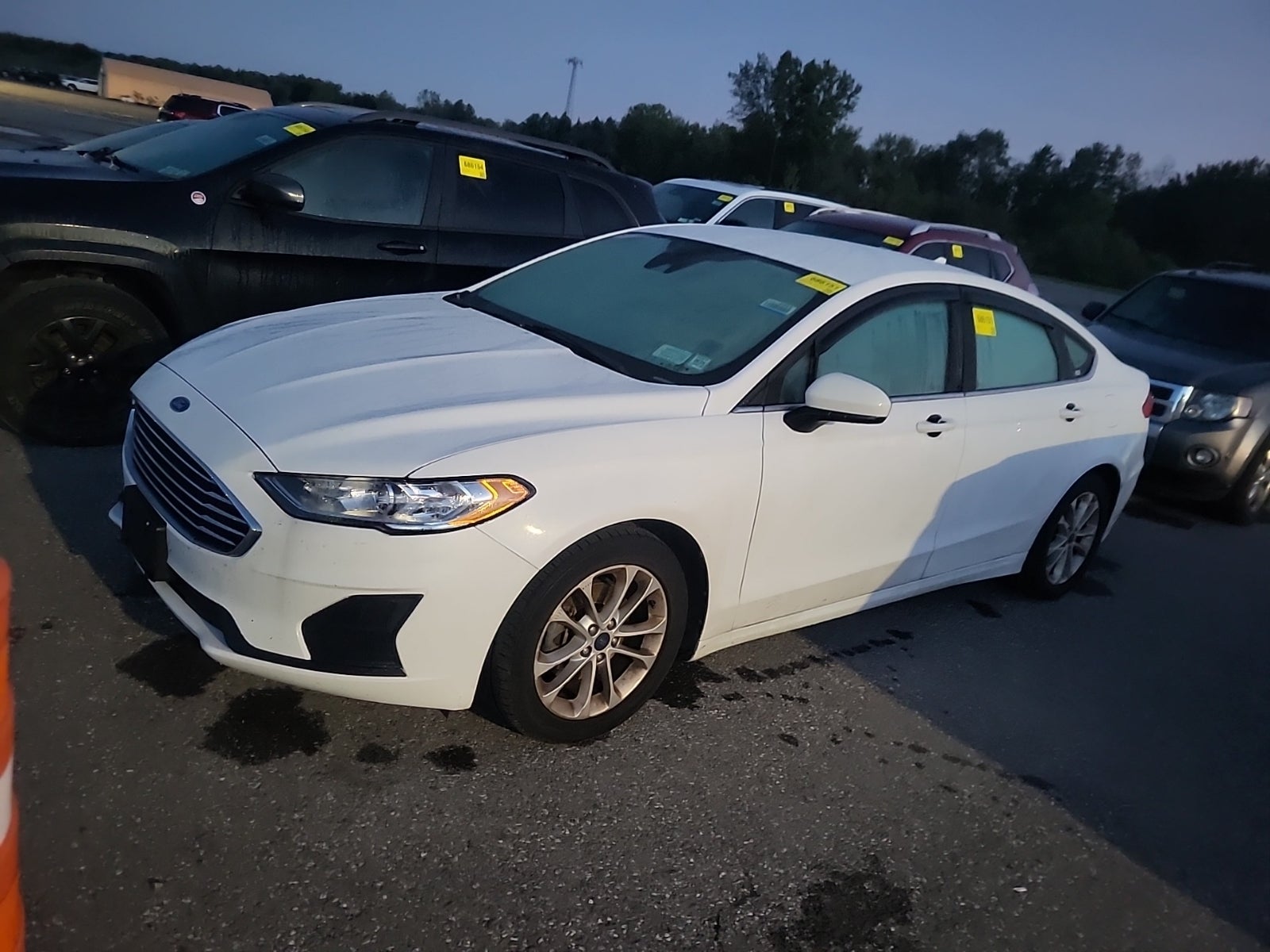 2020 Ford Fusion SE