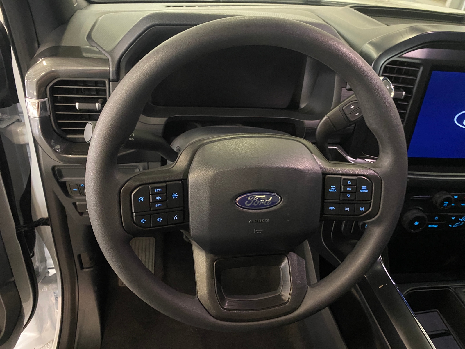 Thumbnail: 2026 Ford Econoline - 5
