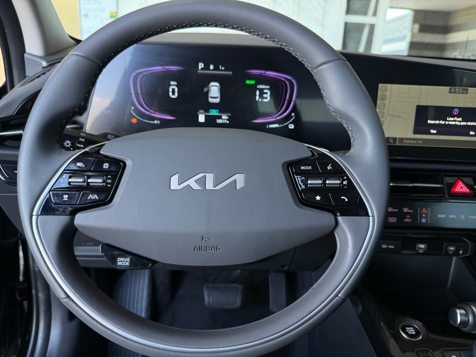 Thumbnail: 2025 Kia Niro - 4