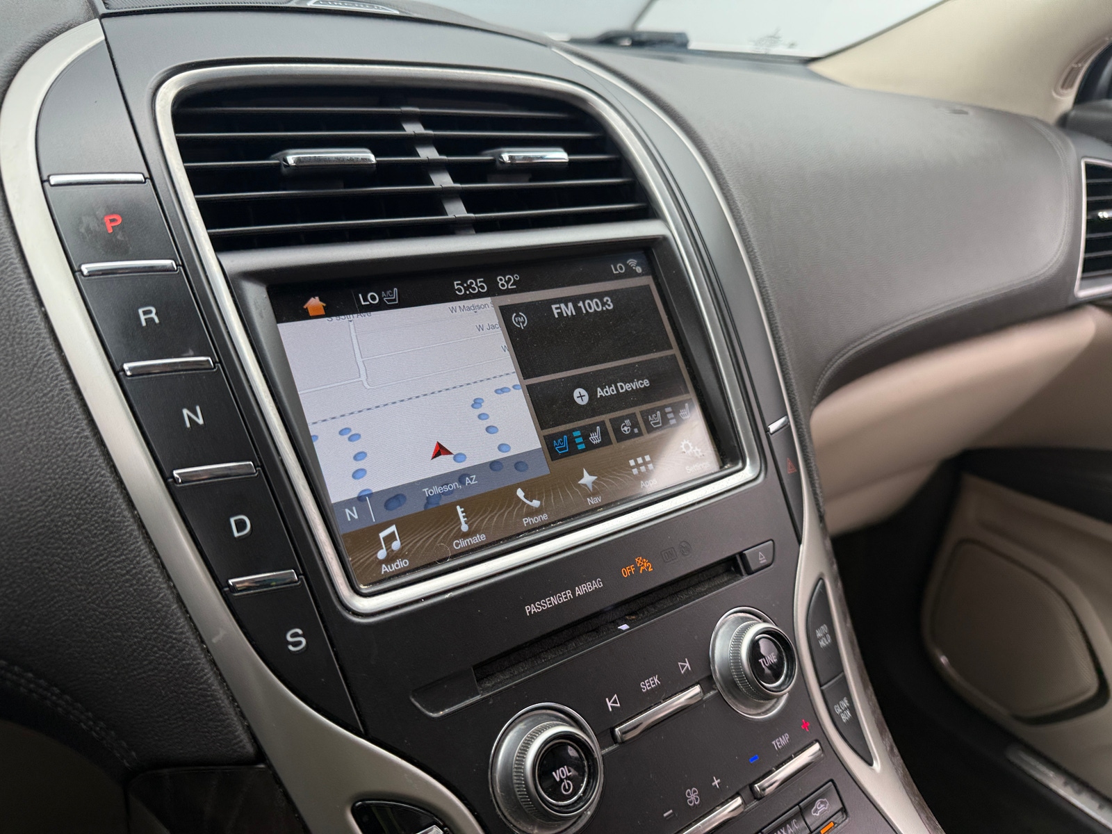Thumbnail: 2018 Lincoln MKX - 3