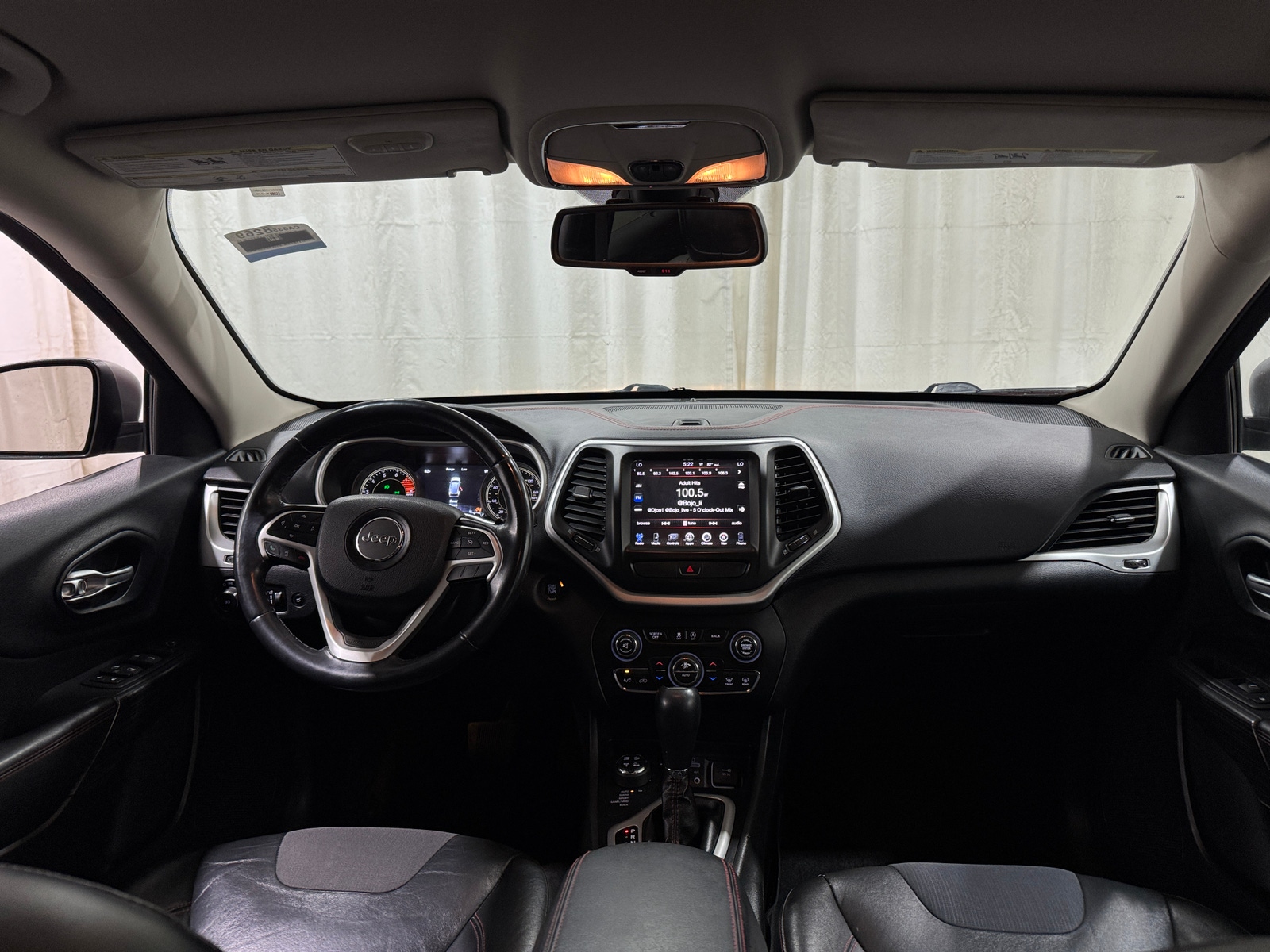 Thumbnail: 2016 Jeep Cherokee - 3