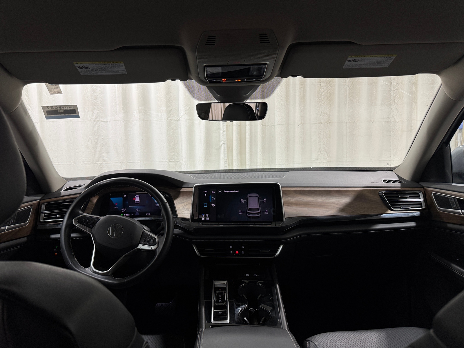 Thumbnail: 2026 Volkswagen Atlas - 3