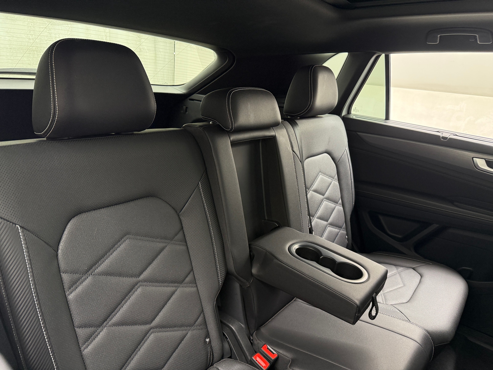 Thumbnail: 2026 Volkswagen Atlas - 6