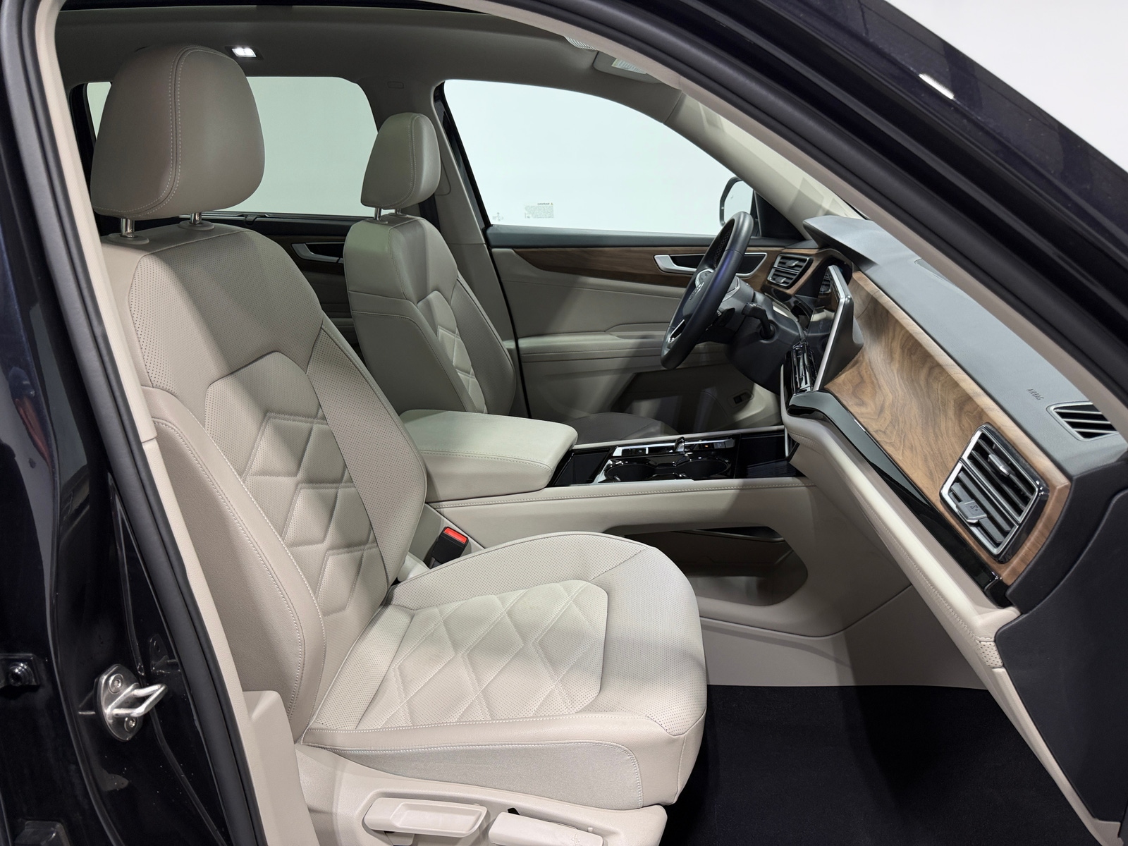 Thumbnail: 2026 Volkswagen Atlas - 2