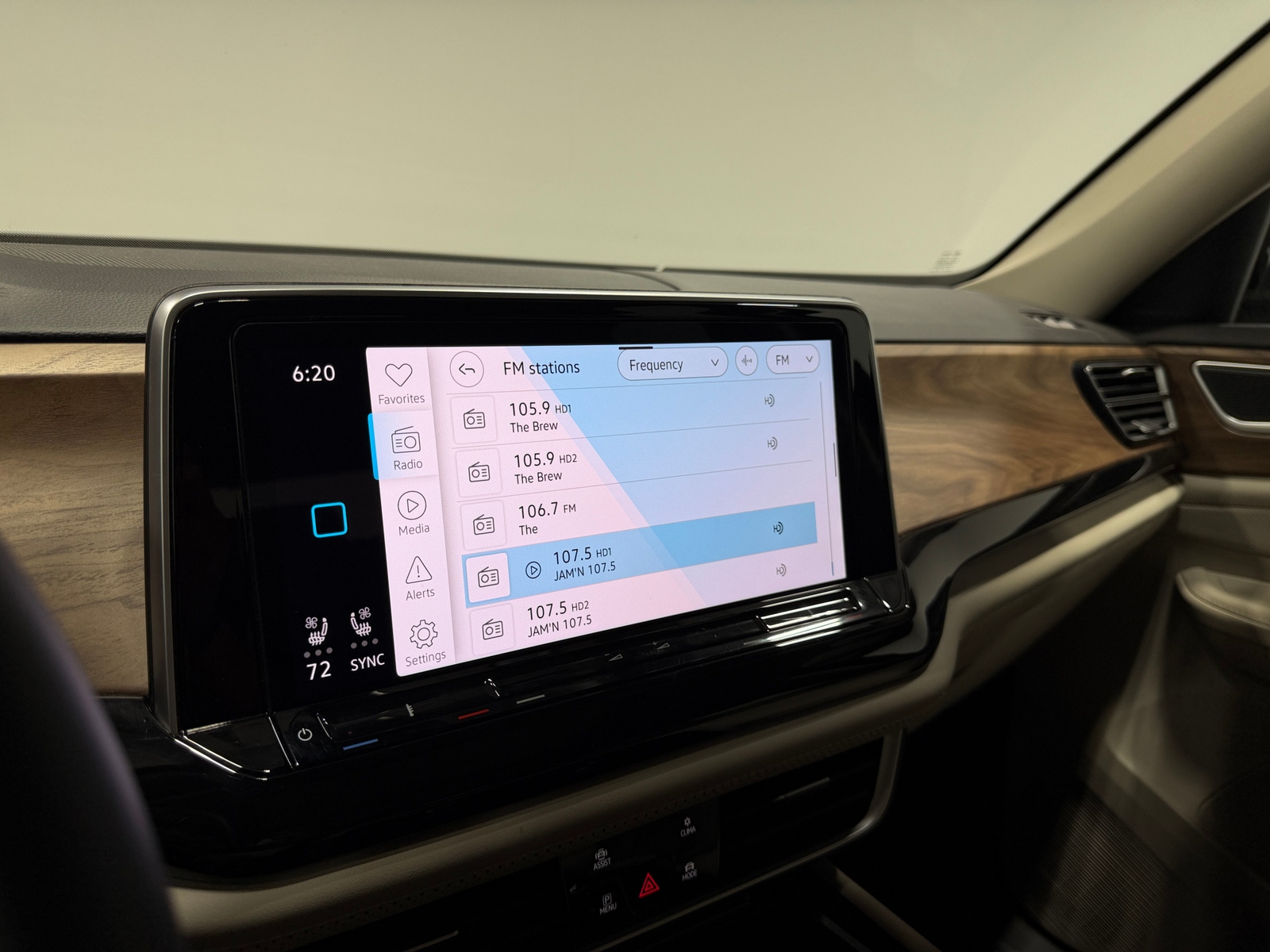 Thumbnail: 2026 Volkswagen Atlas - 4