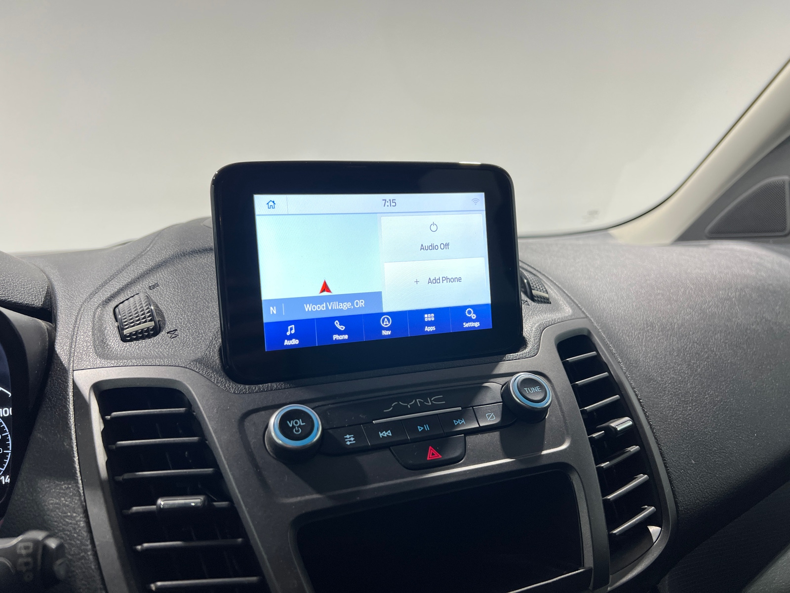 Thumbnail: 2019 Ford Transit Series - 4