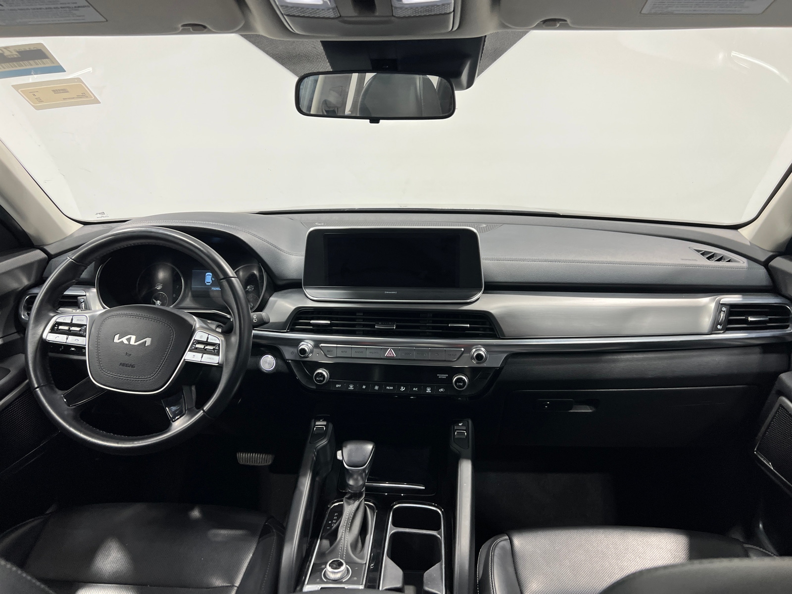 Thumbnail: 2022 Kia Telluride - 2