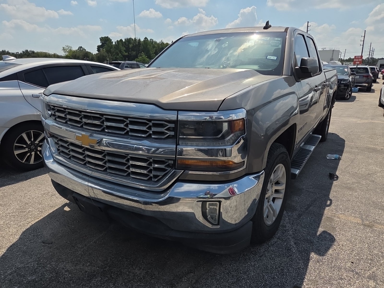 2017 Chevrolet Silverado 1500 2WD Double Cab 143.5" LT W/1lt