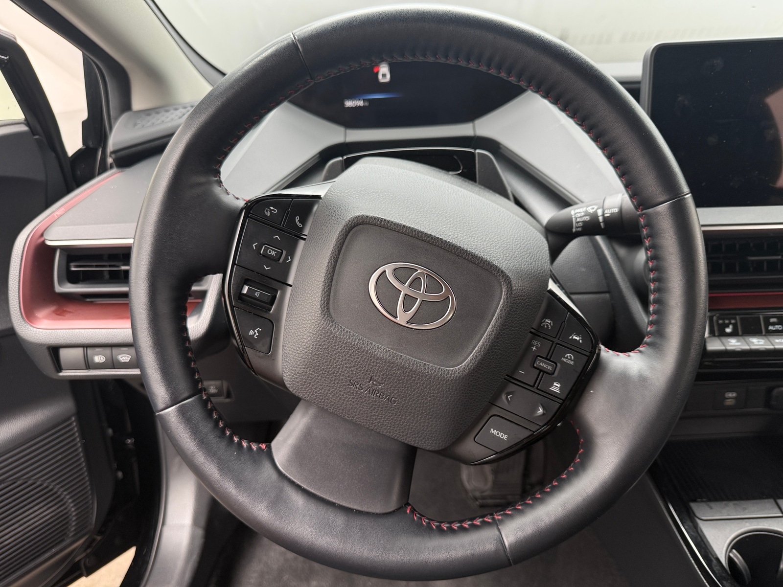 Thumbnail: 2024 Toyota Prius Prime - 5