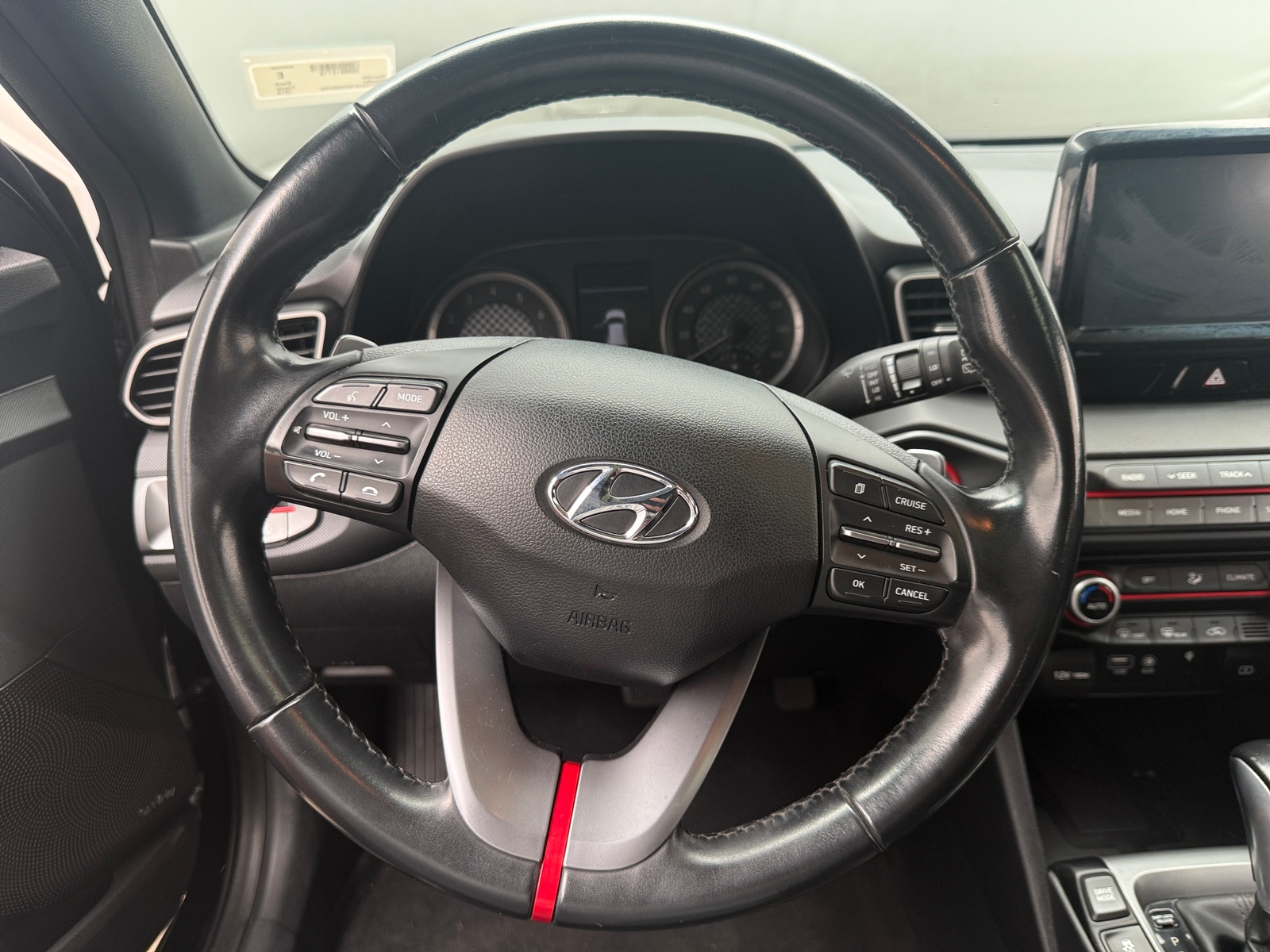 Thumbnail: 2019 Hyundai Veloster - 5
