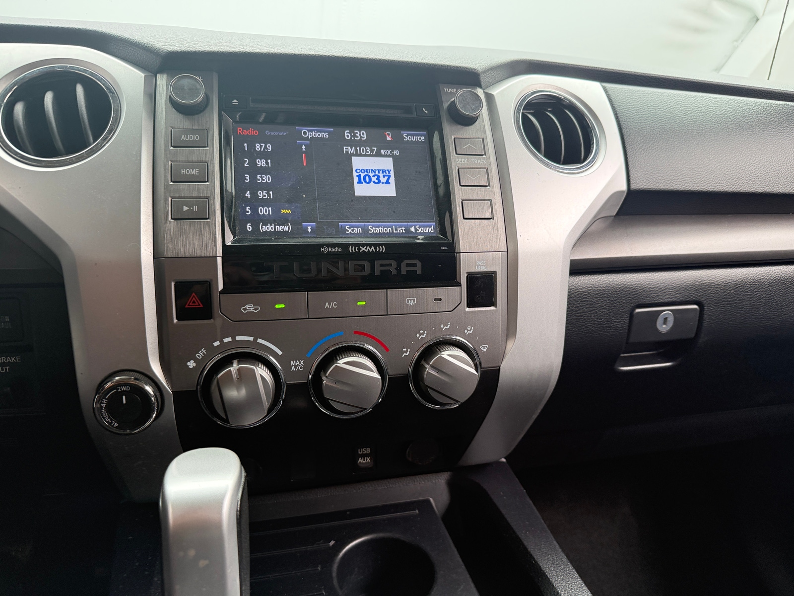 Thumbnail: 2018 Toyota Tundra - 4