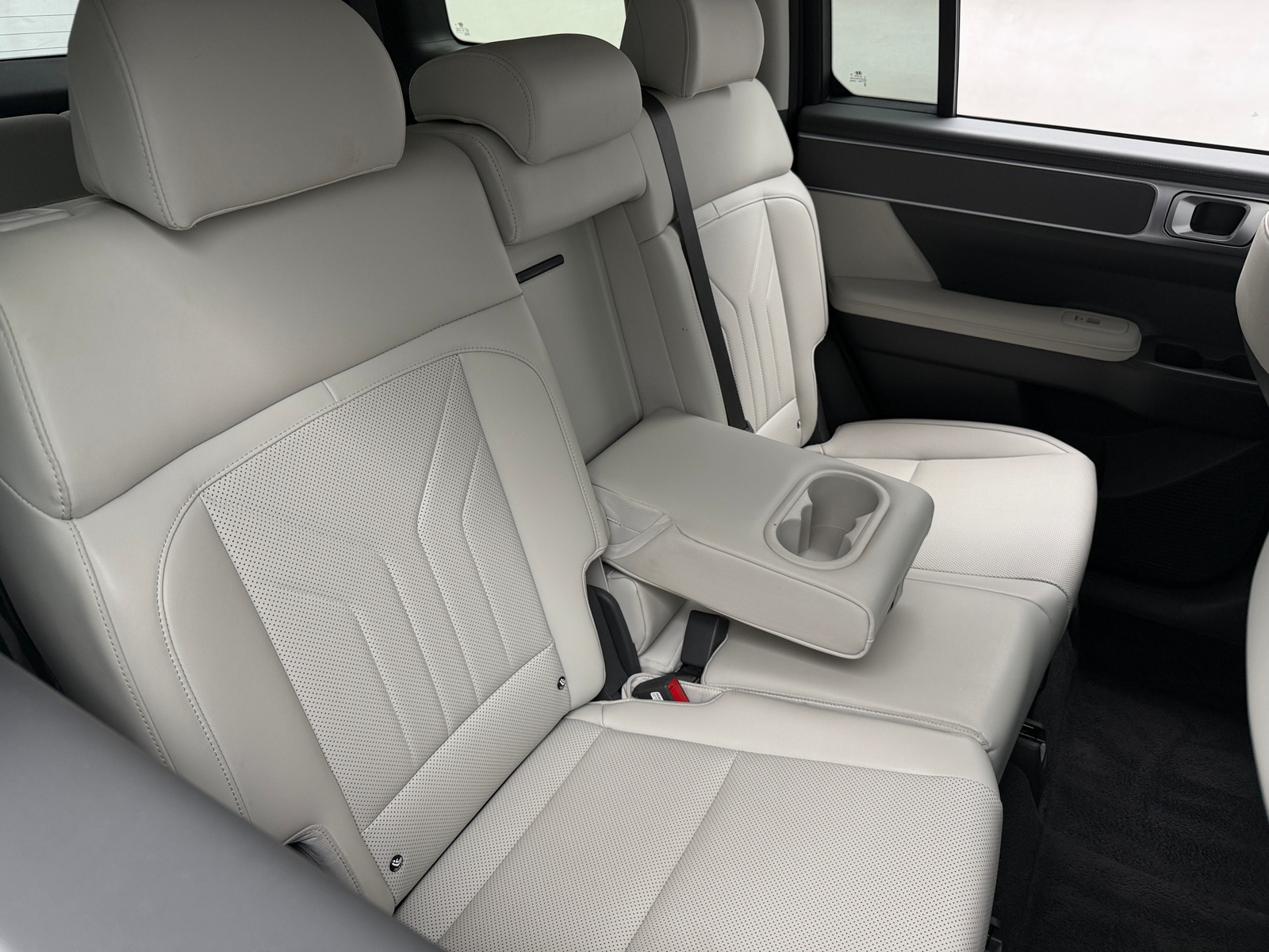 Thumbnail: 2026 Hyundai Santa Fe - 5