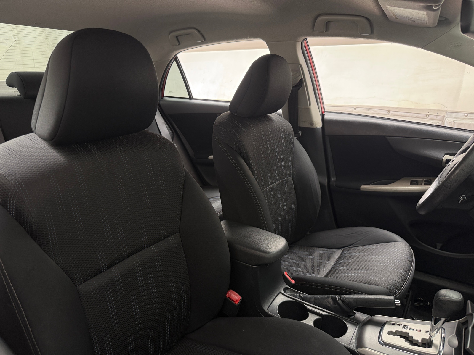 Thumbnail: 2013 Toyota Corolla - 2