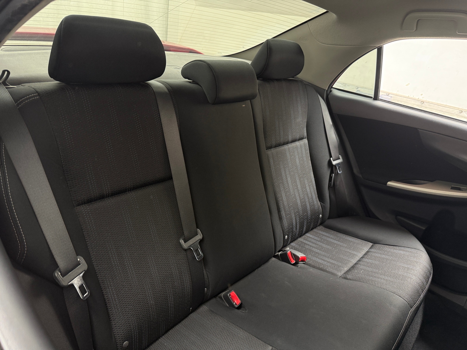 Thumbnail: 2013 Toyota Corolla - 6