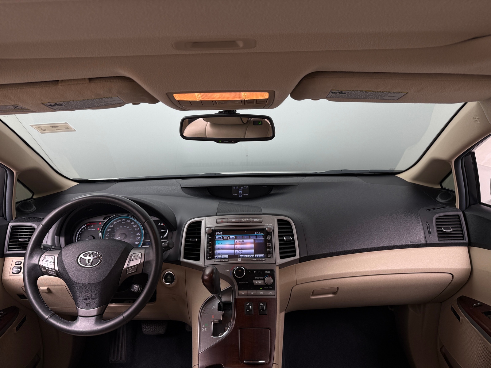 Thumbnail: 2010 Toyota Venza - 3