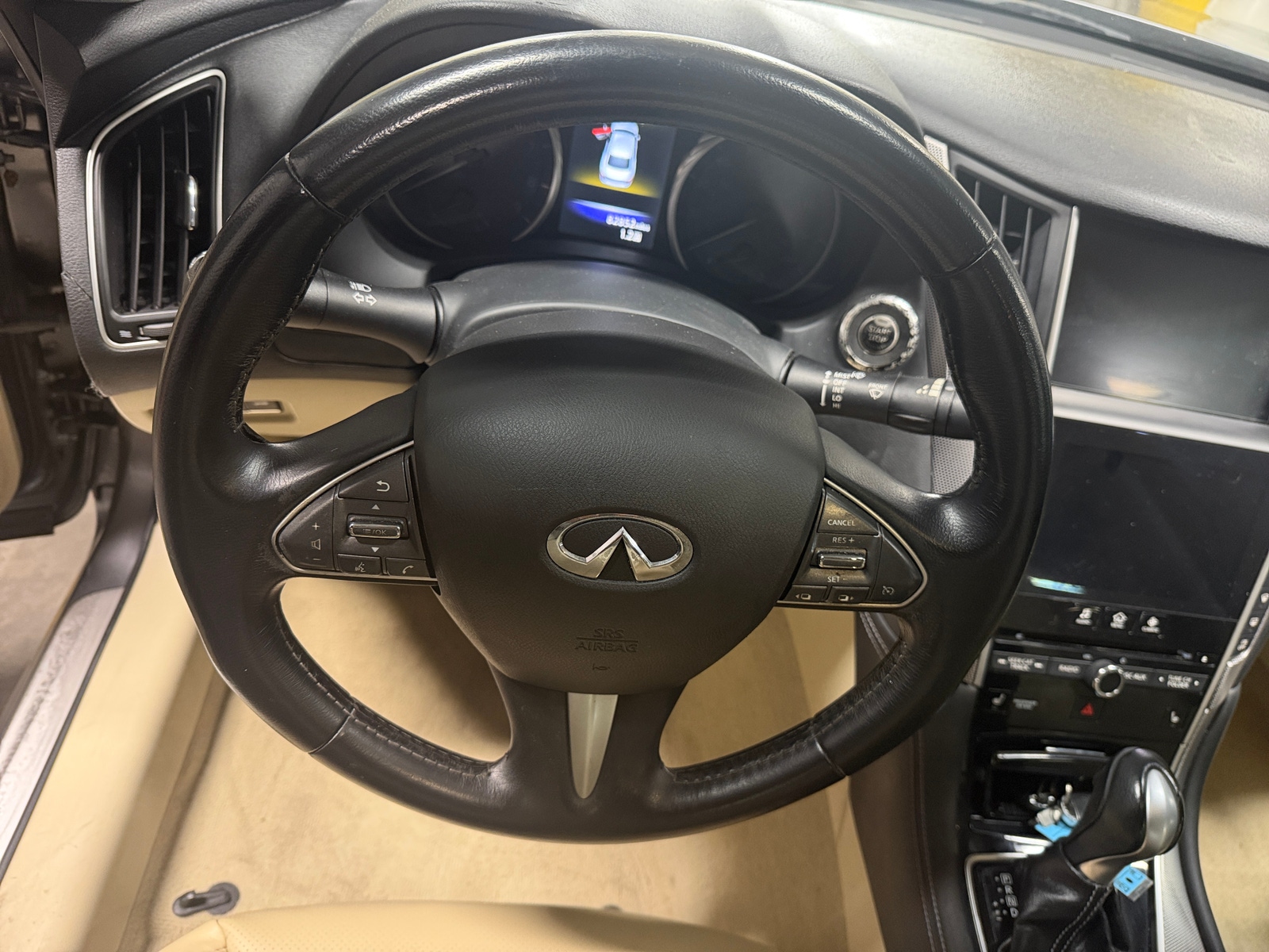 Thumbnail: 2015 INFINITI Q50 - 4