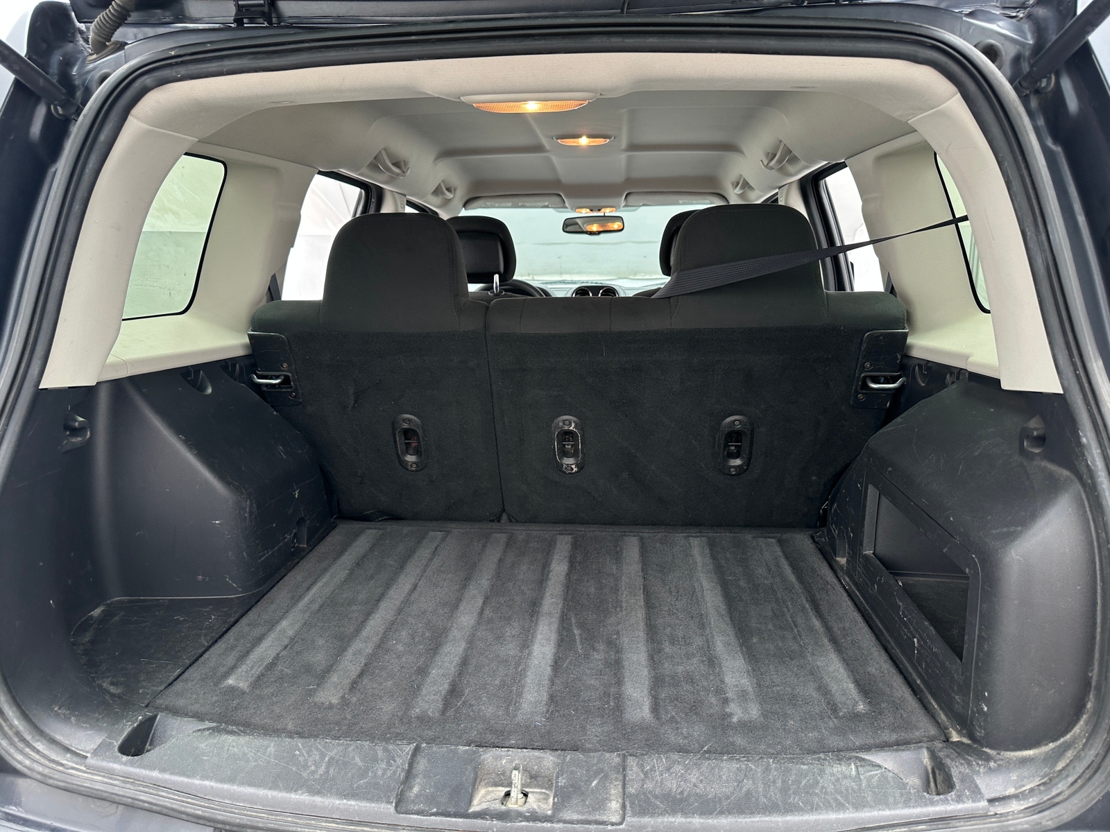 Thumbnail: 2016 Jeep Patriot - 7