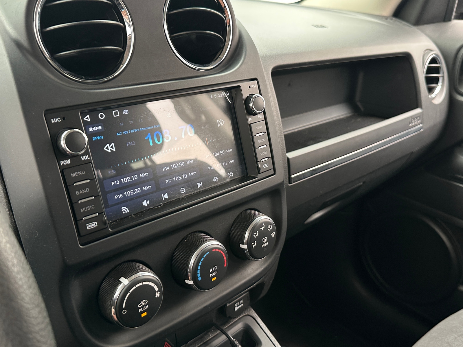 Thumbnail: 2016 Jeep Patriot - 4