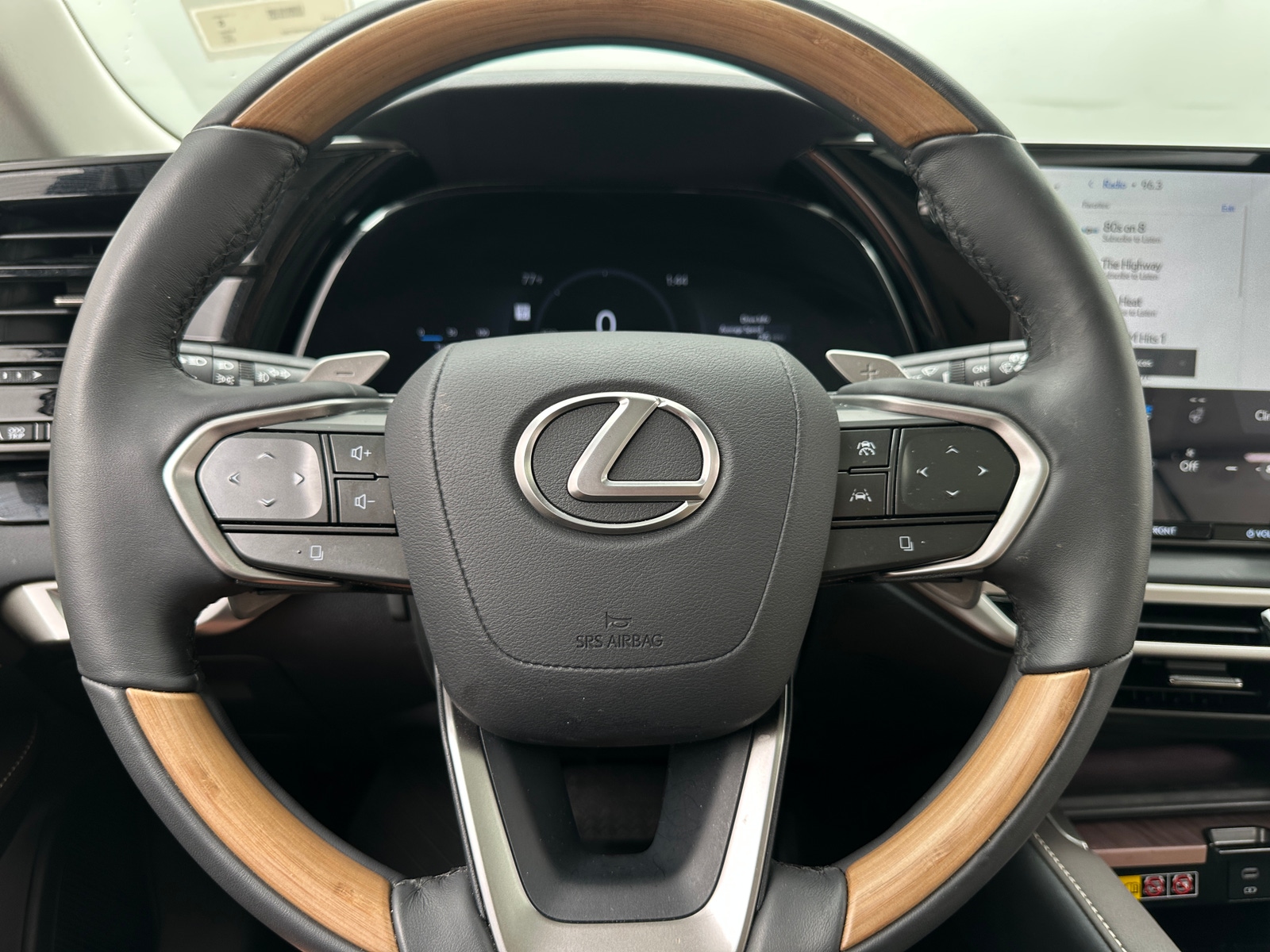 Thumbnail: 2025 Lexus RX - 5