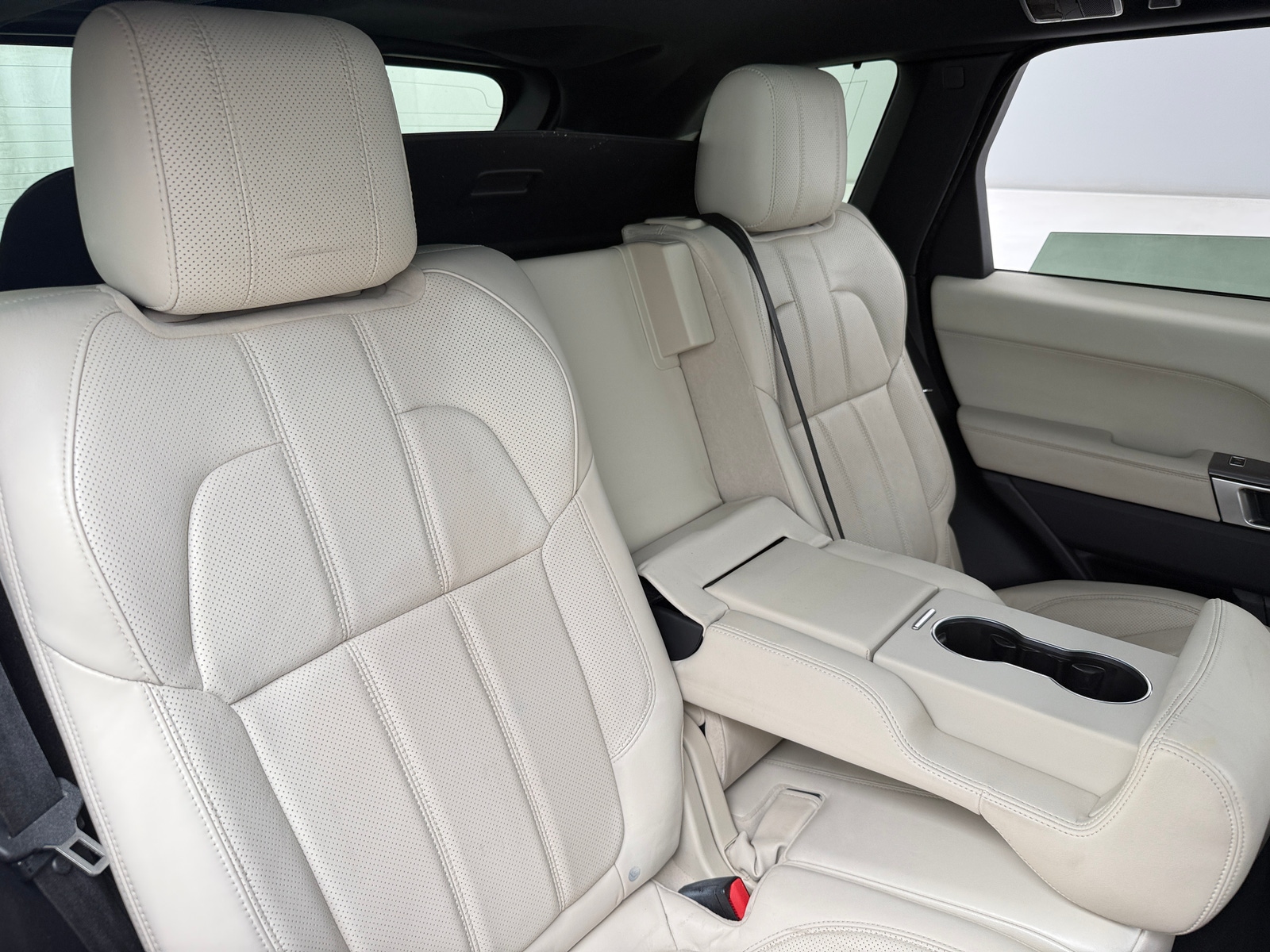 Thumbnail: 2017 Land Rover Range Rover Sport - 5