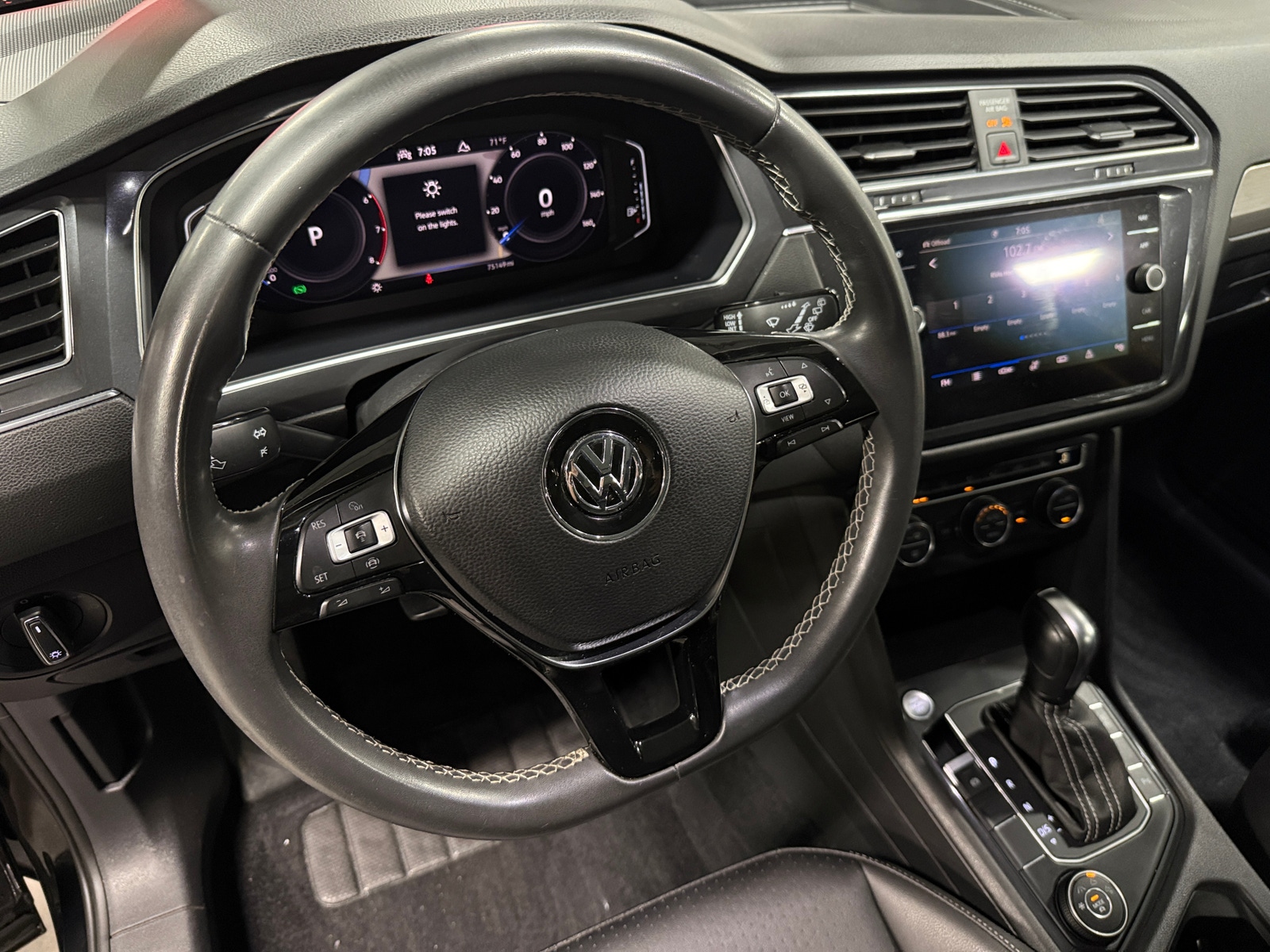 Thumbnail: 2021 Volkswagen Tiguan - 5