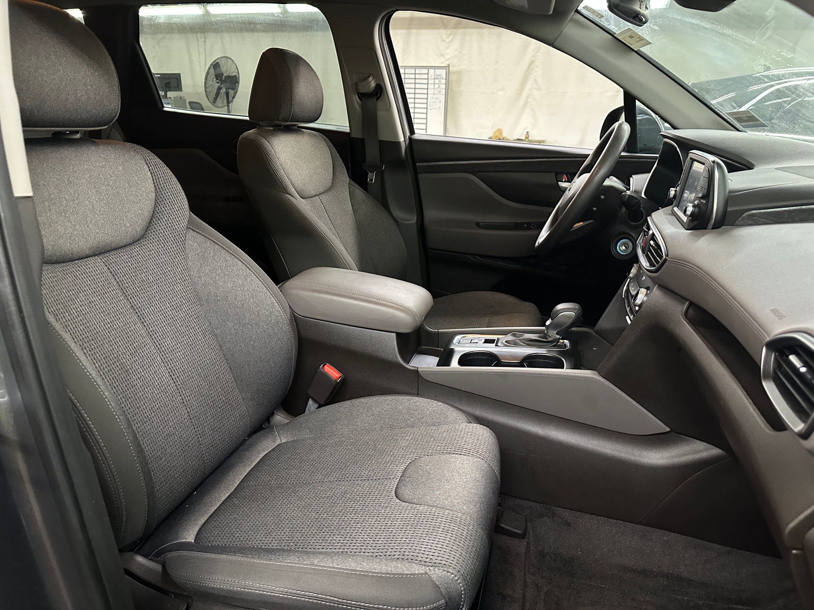 Thumbnail: 2019 Hyundai Santa Fe - 2