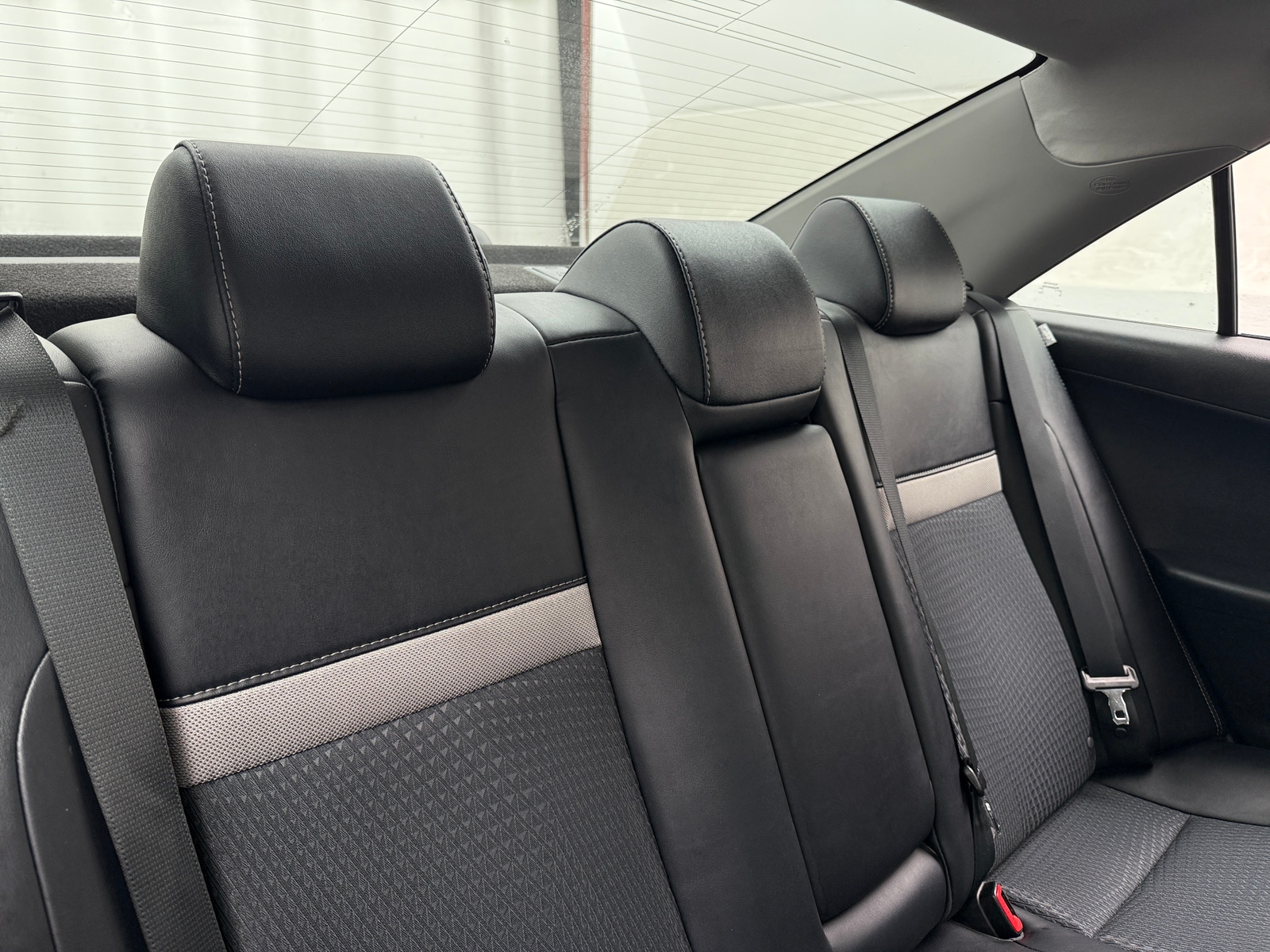 Thumbnail: 2013 Toyota Camry - 6