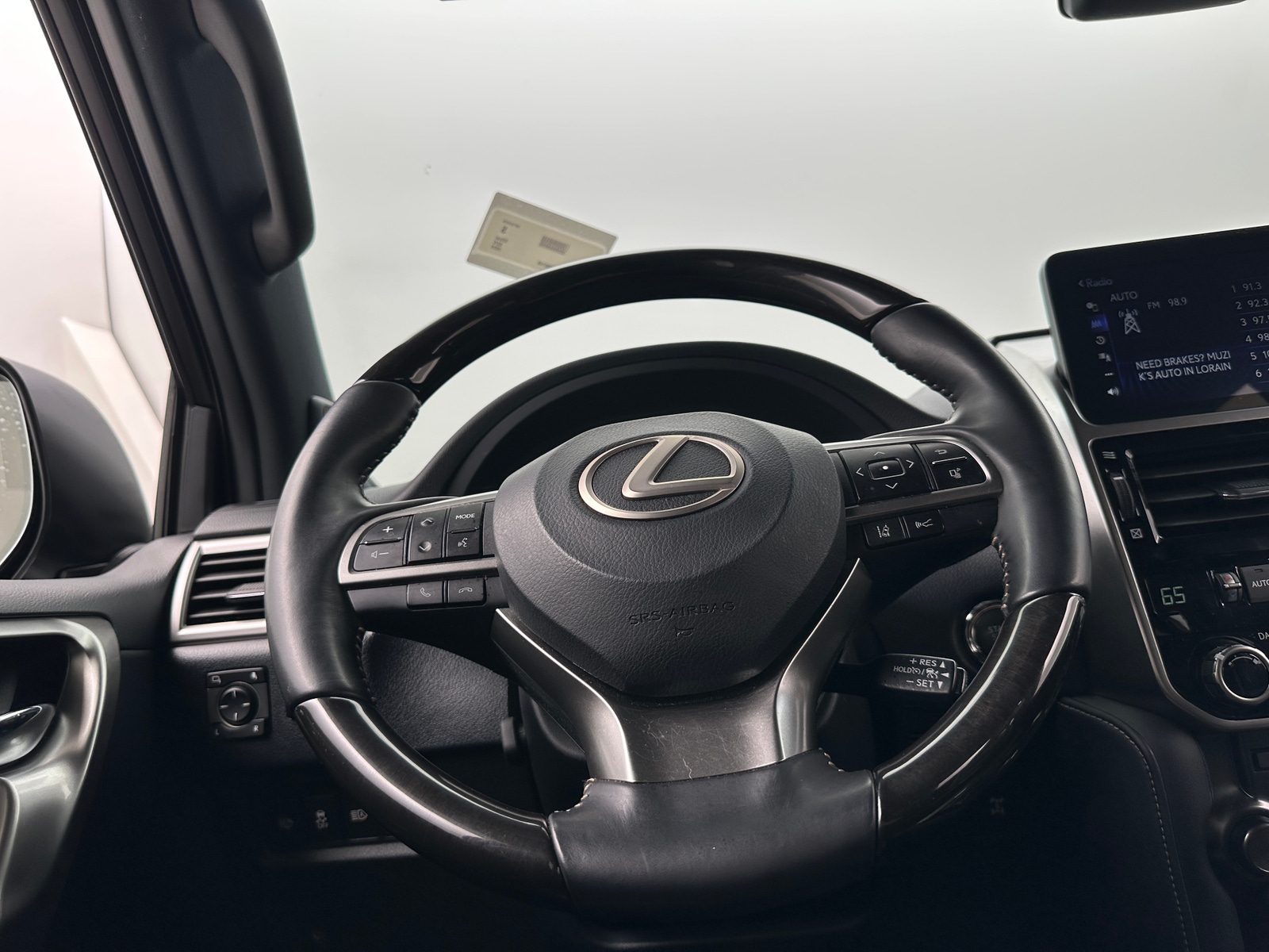 Thumbnail: 2023 Lexus GX - 5