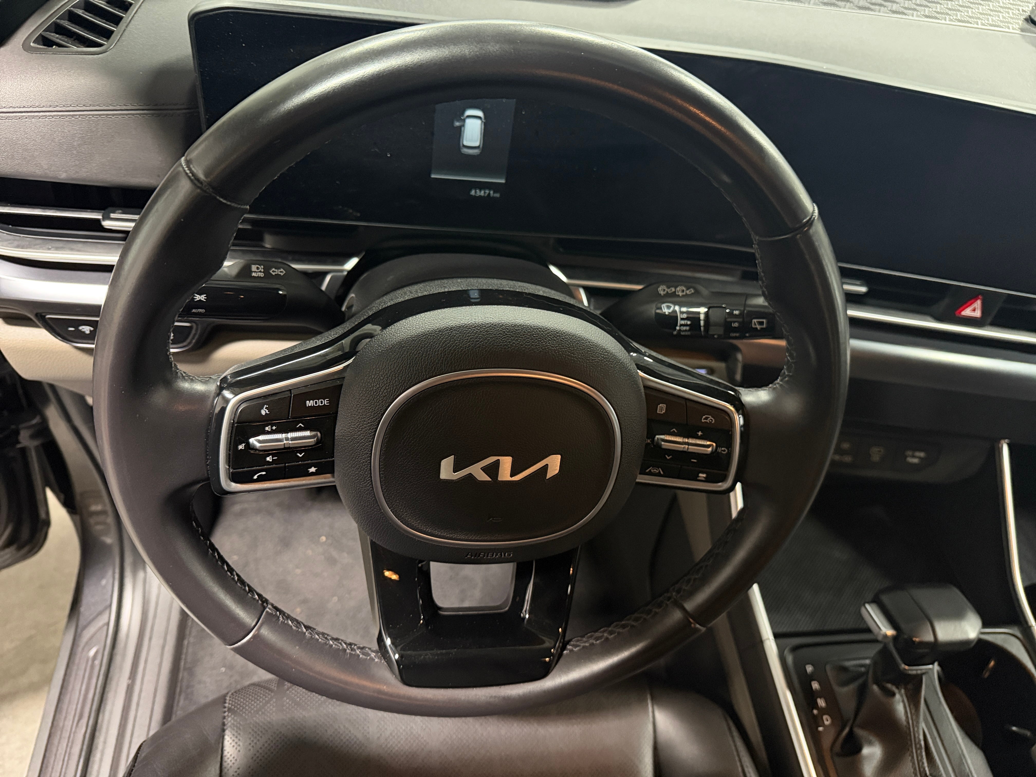 2025 Kia Carnival