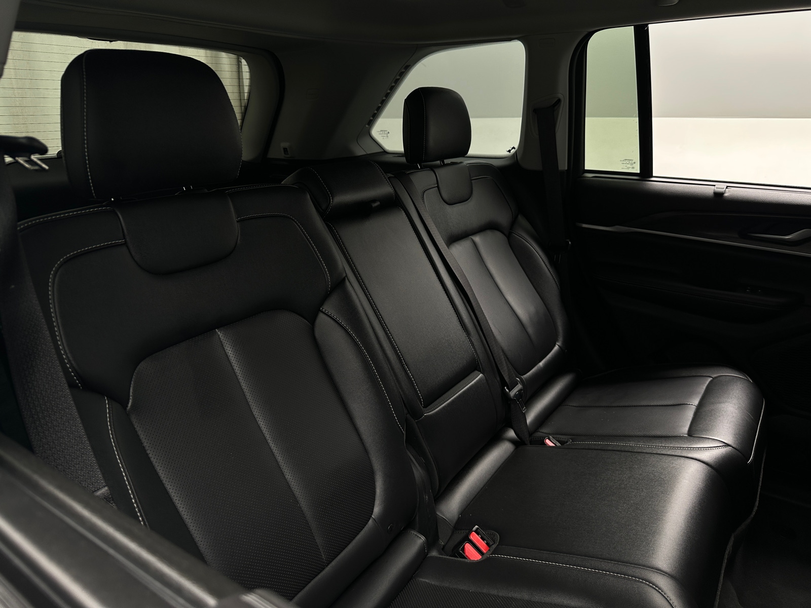 Thumbnail: 2023 Jeep Grand Cherokee - 5