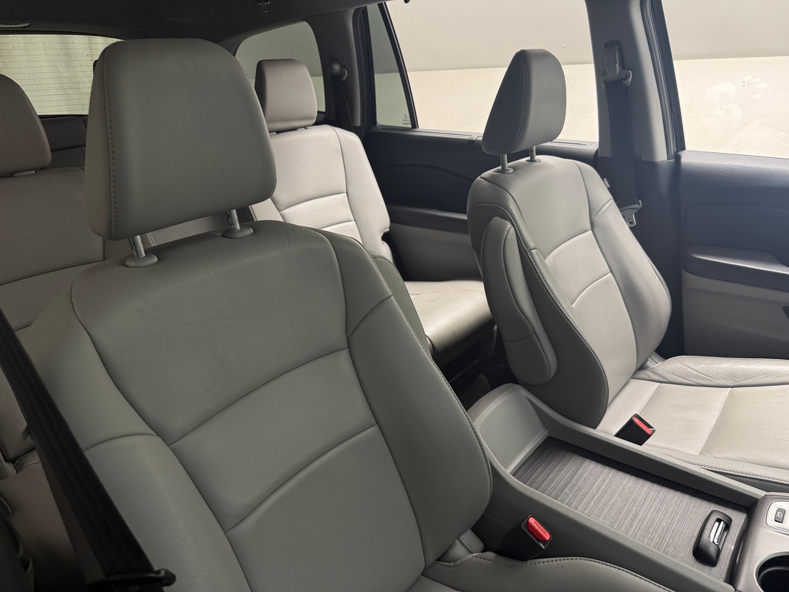 Thumbnail: 2019 Honda Pilot - 2