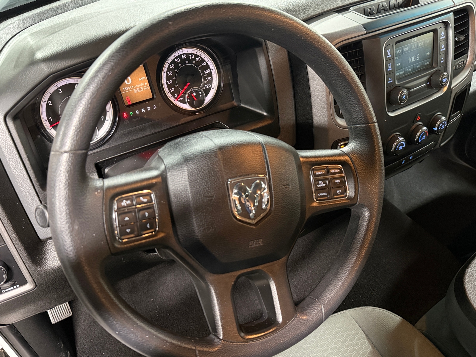 Thumbnail: 2020 RAM 1500 Classic - 5