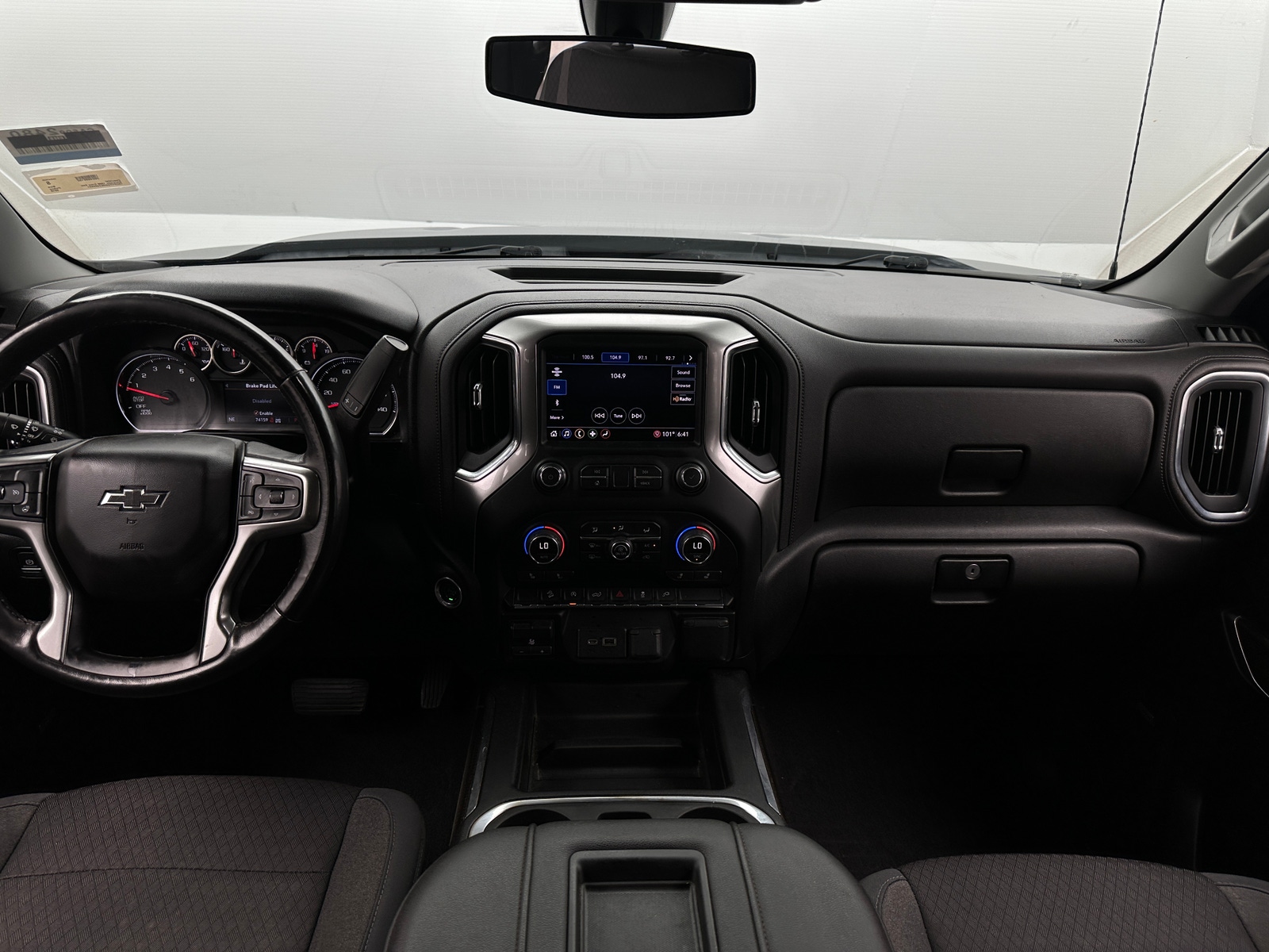 Thumbnail: 2019 Chevrolet Silverado 1500 - 3