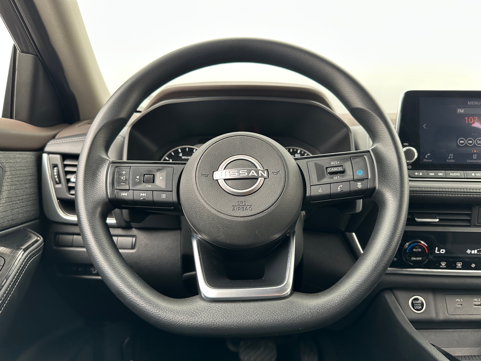 Thumbnail: 2023 Nissan Rogue - 5