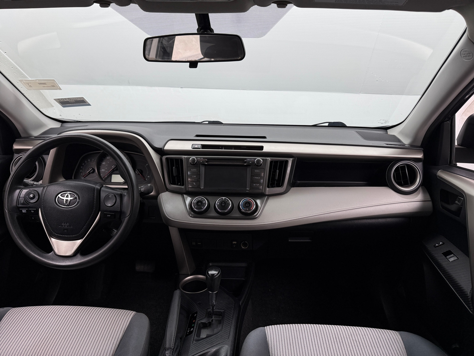 Thumbnail: 2014 Toyota RAV4 - 3
