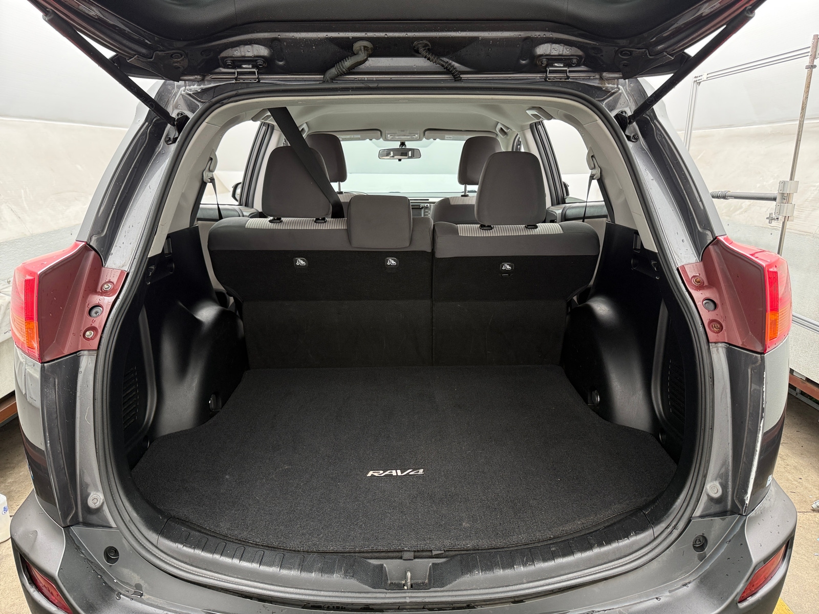 Thumbnail: 2014 Toyota RAV4 - 7