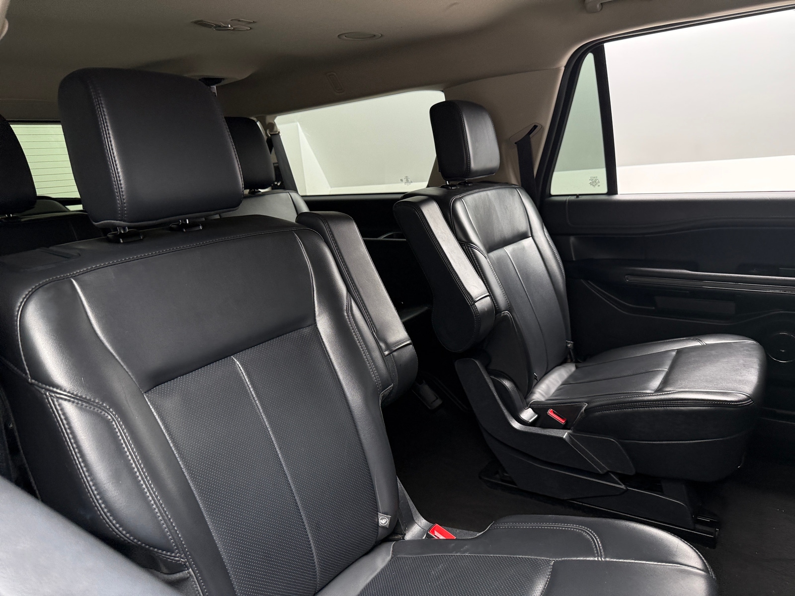 Thumbnail: 2023 Ford Expedition MAX - 5