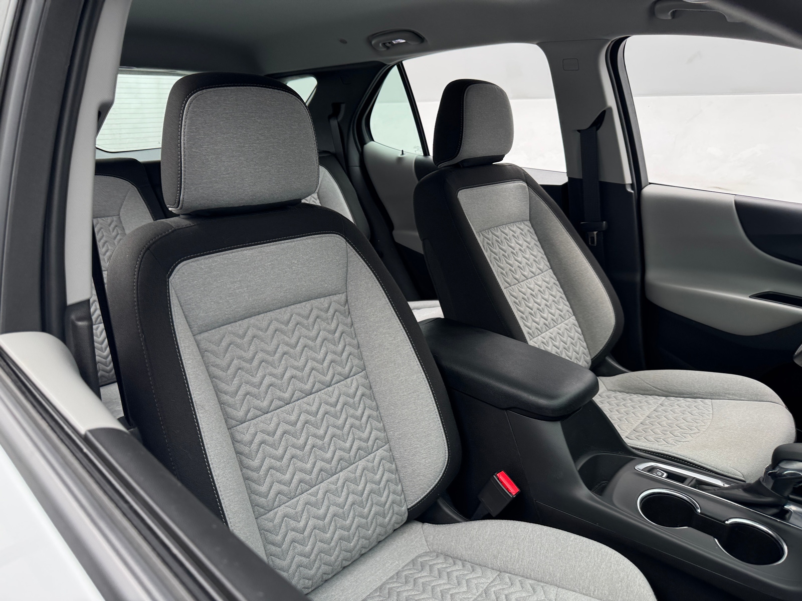 Thumbnail: 2024 Chevrolet Equinox - 2