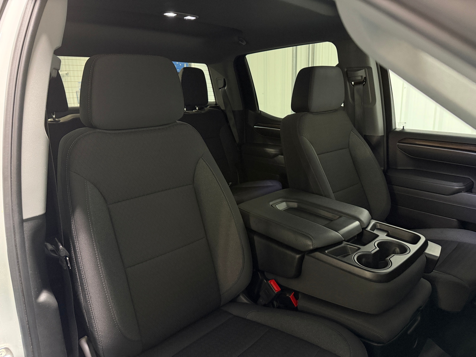 Thumbnail: 2024 Chevrolet Silverado 1500 - 2
