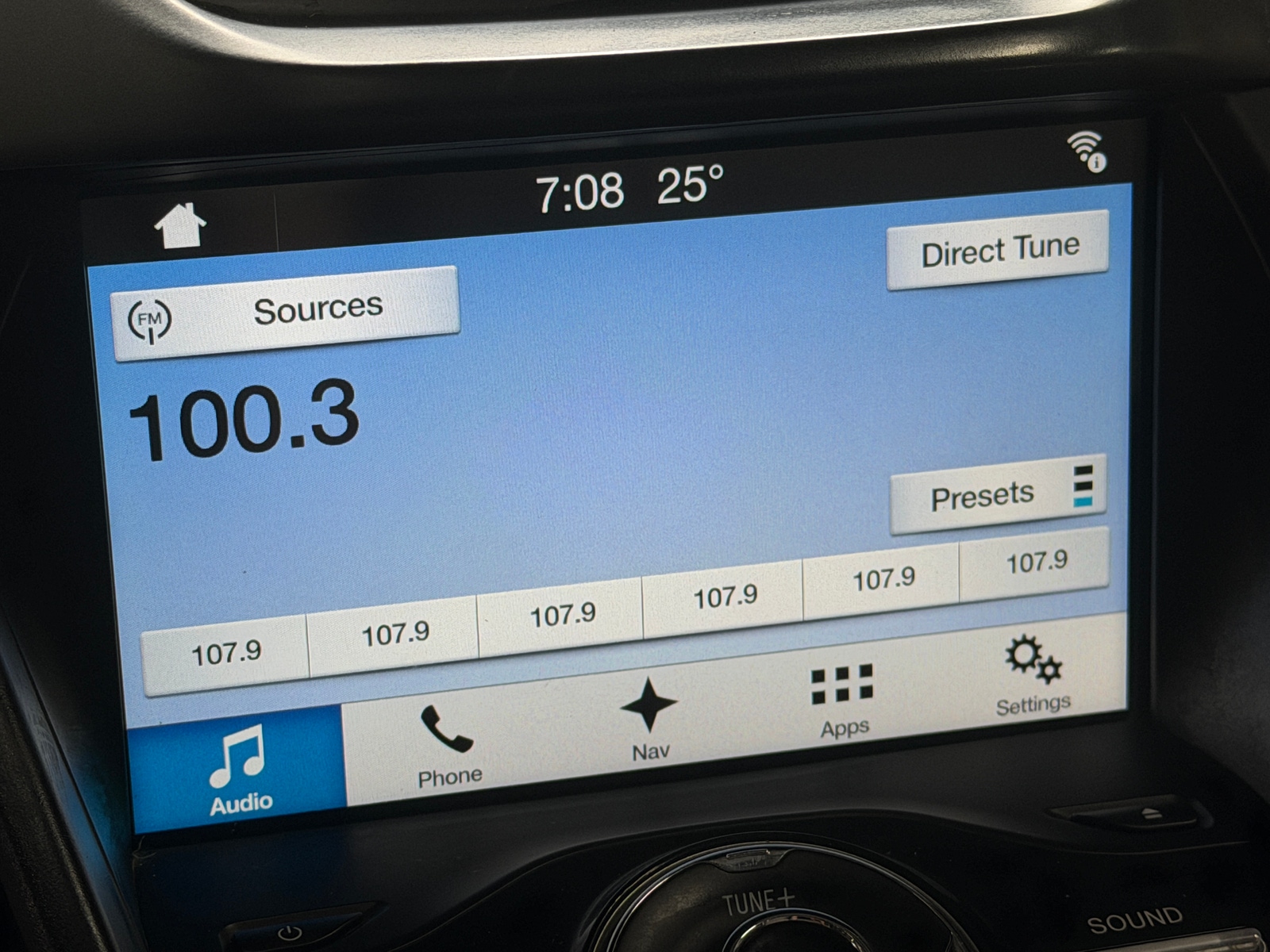 Thumbnail: 2017 Ford Escape - 3