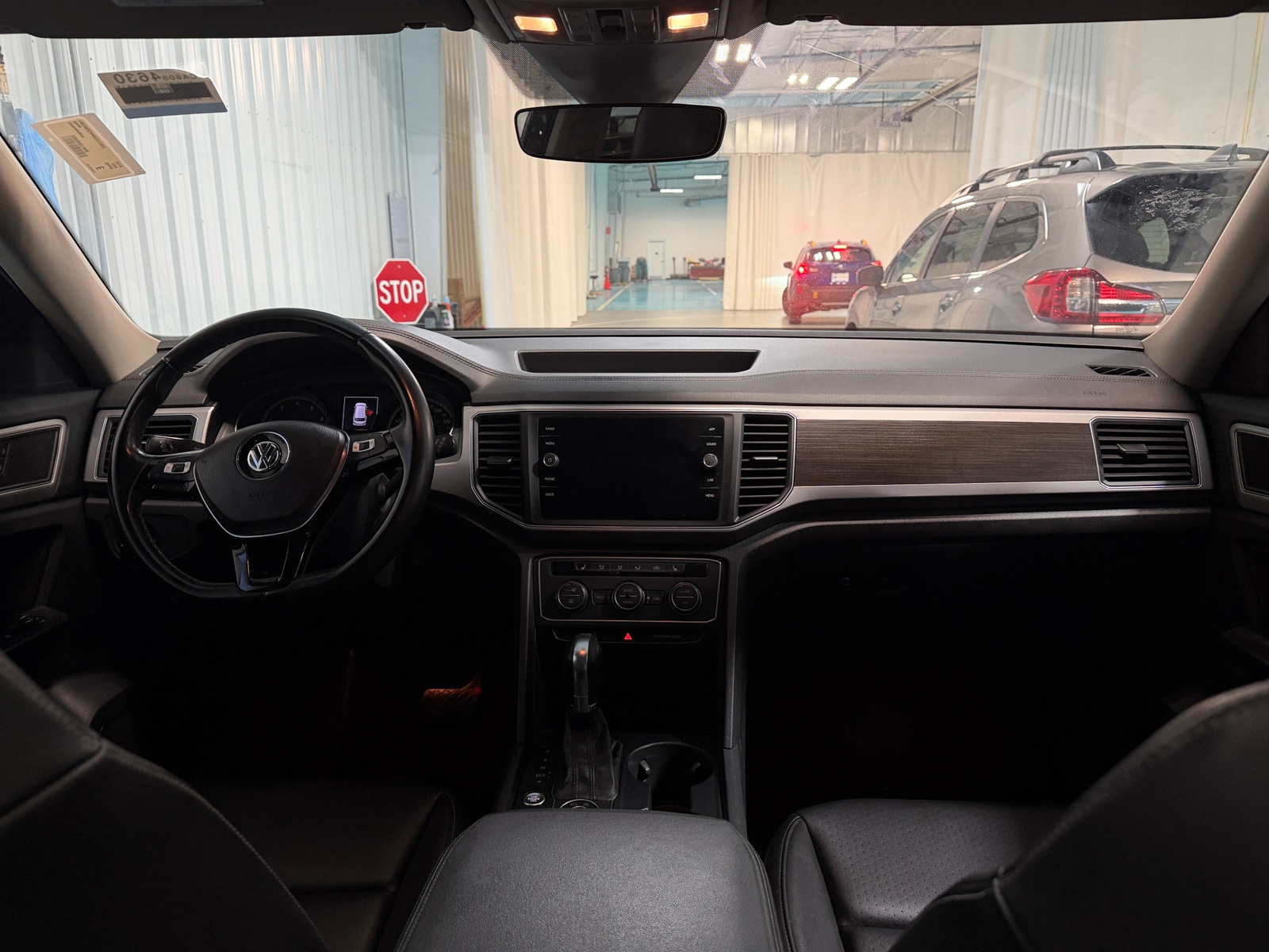 Thumbnail: 2019 Volkswagen Atlas - 3