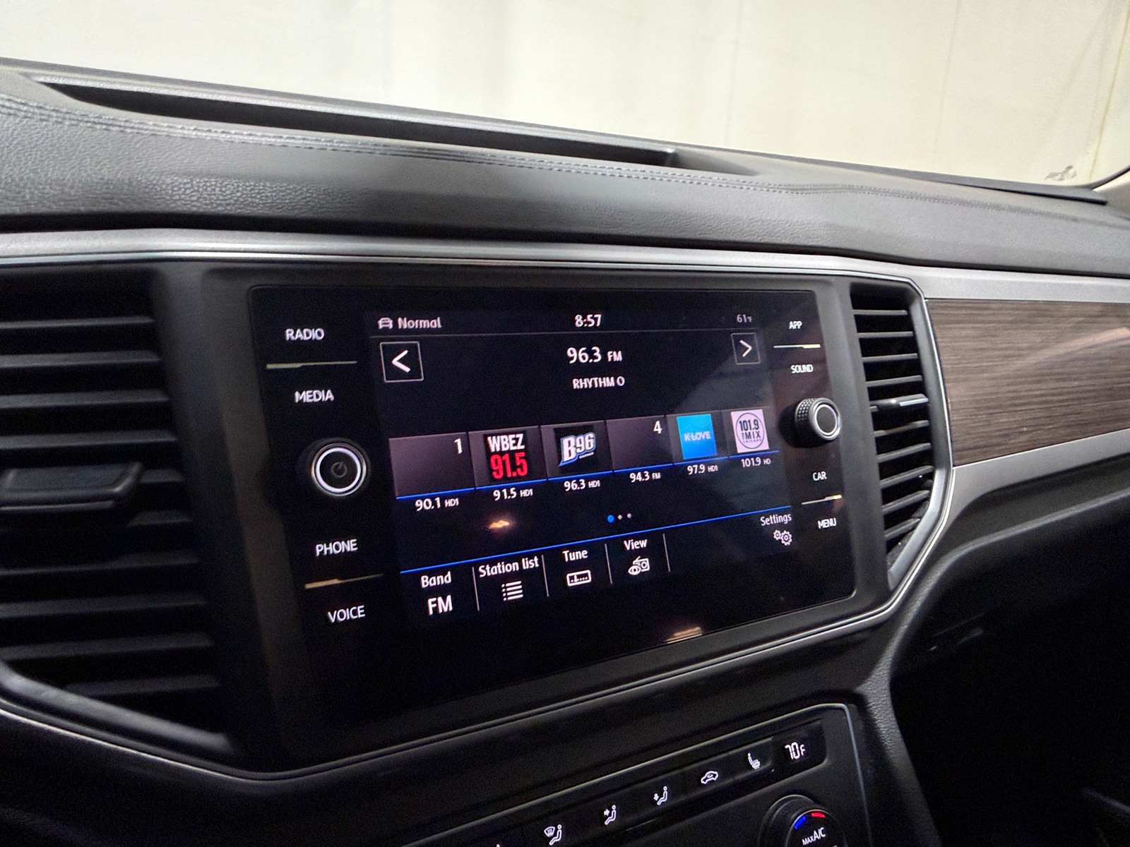 Thumbnail: 2019 Volkswagen Atlas - 4