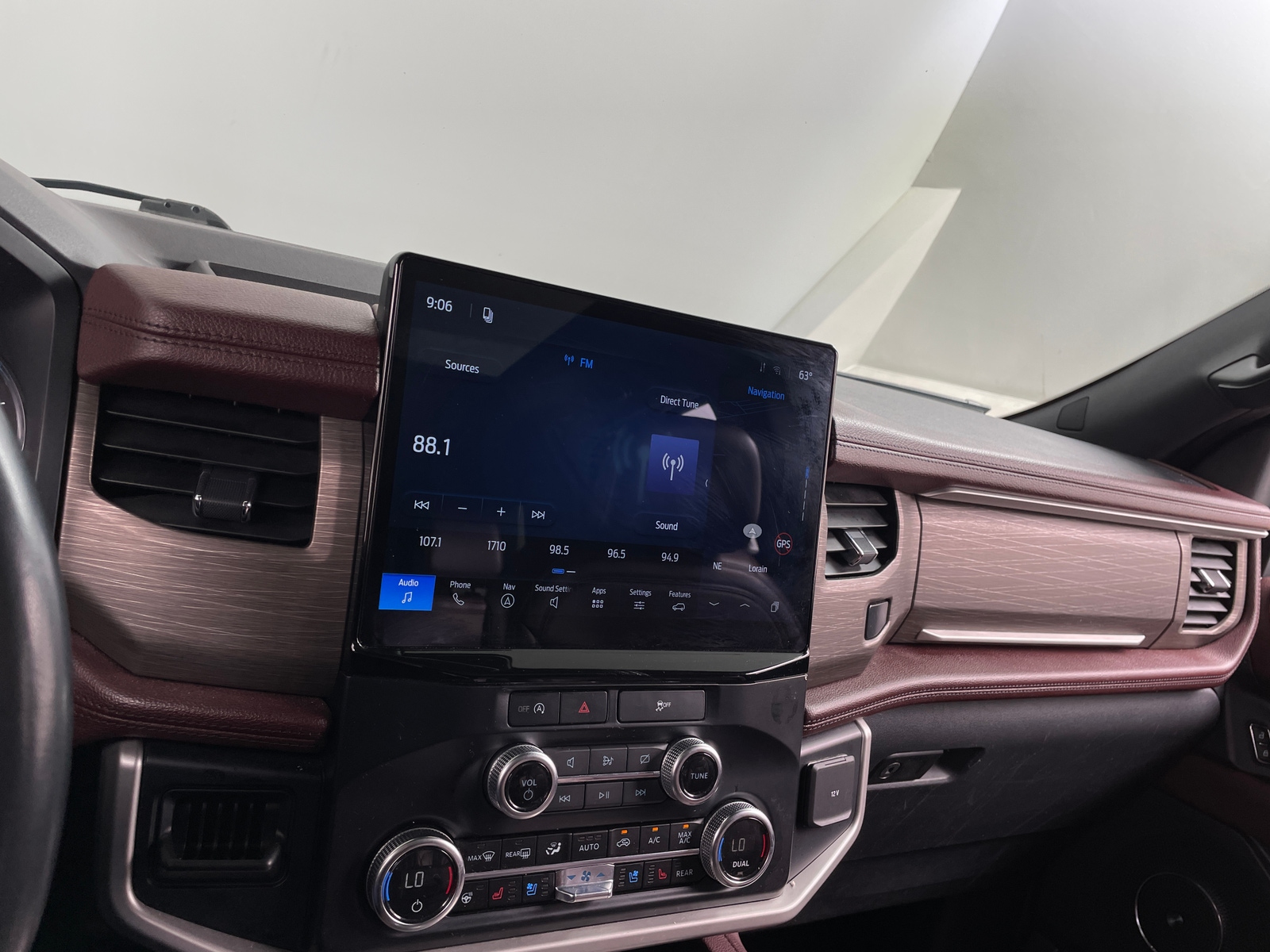 Thumbnail: 2024 Ford Expedition MAX - 3