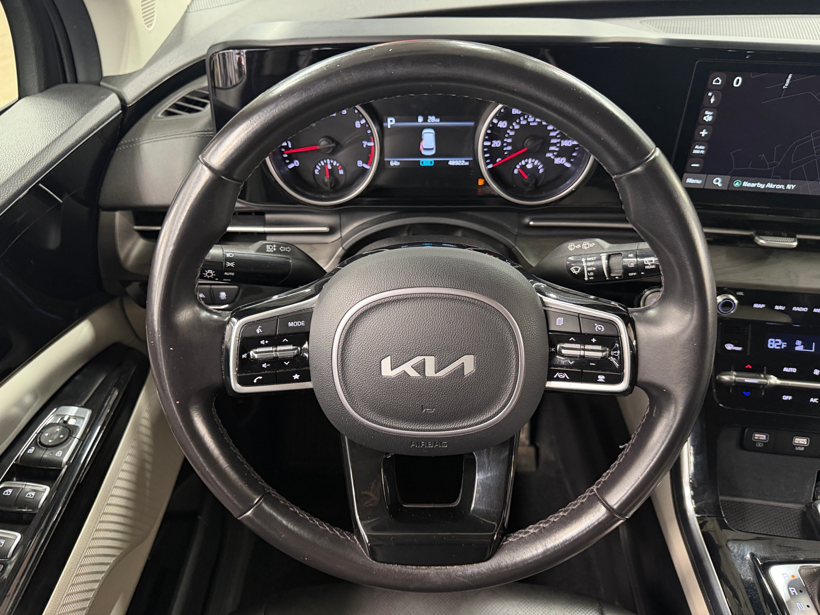 Thumbnail: 2023 Kia Carnival - 4