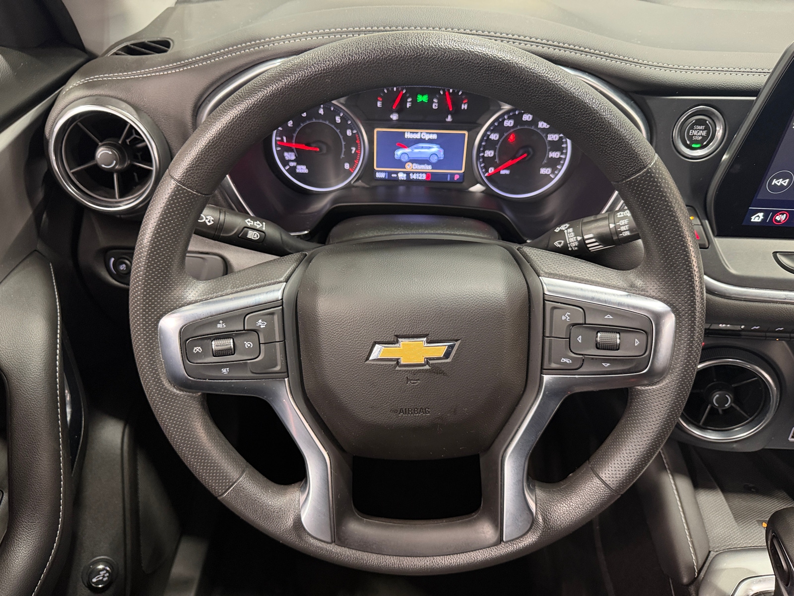 Thumbnail: 2023 Chevrolet Blazer - 5
