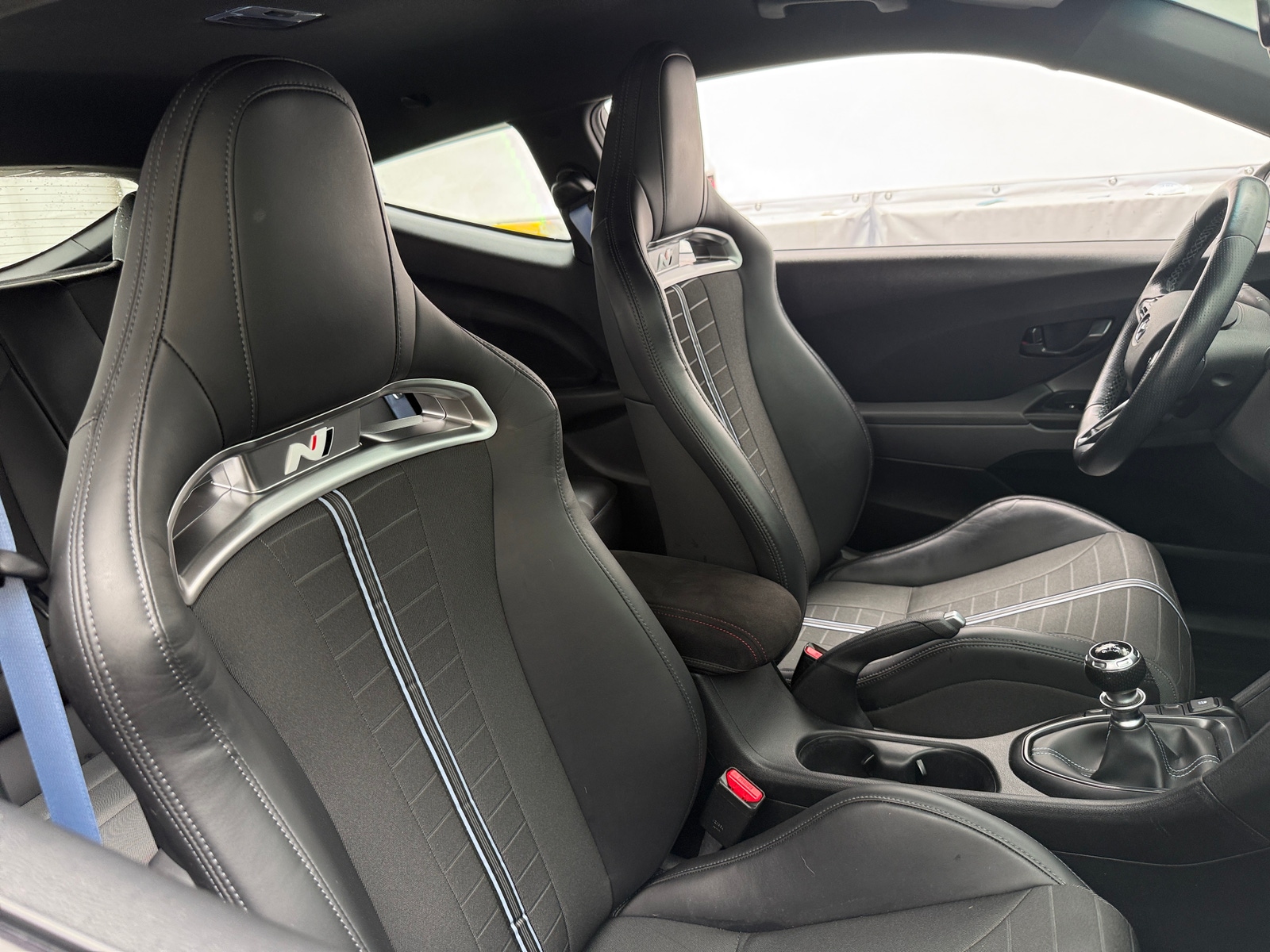Thumbnail: 2022 Hyundai Veloster - 2