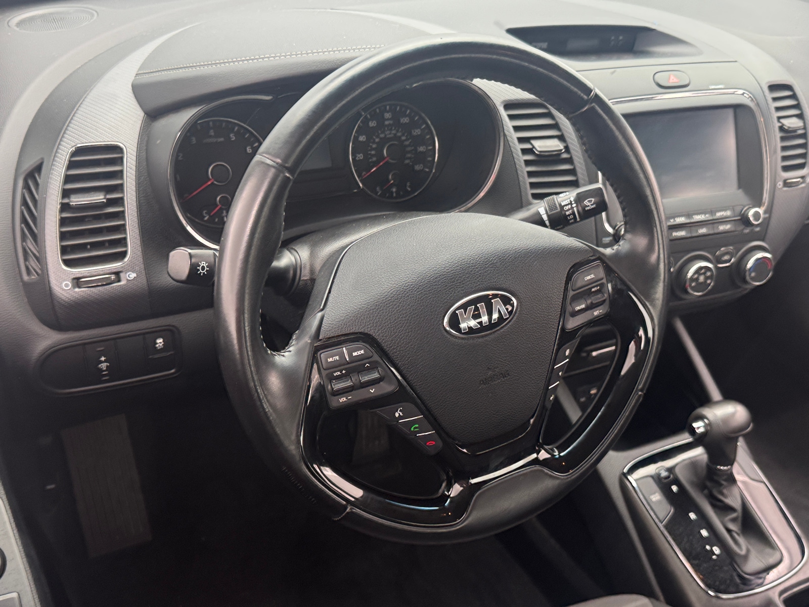 Thumbnail: 2018 Kia Forte - 5