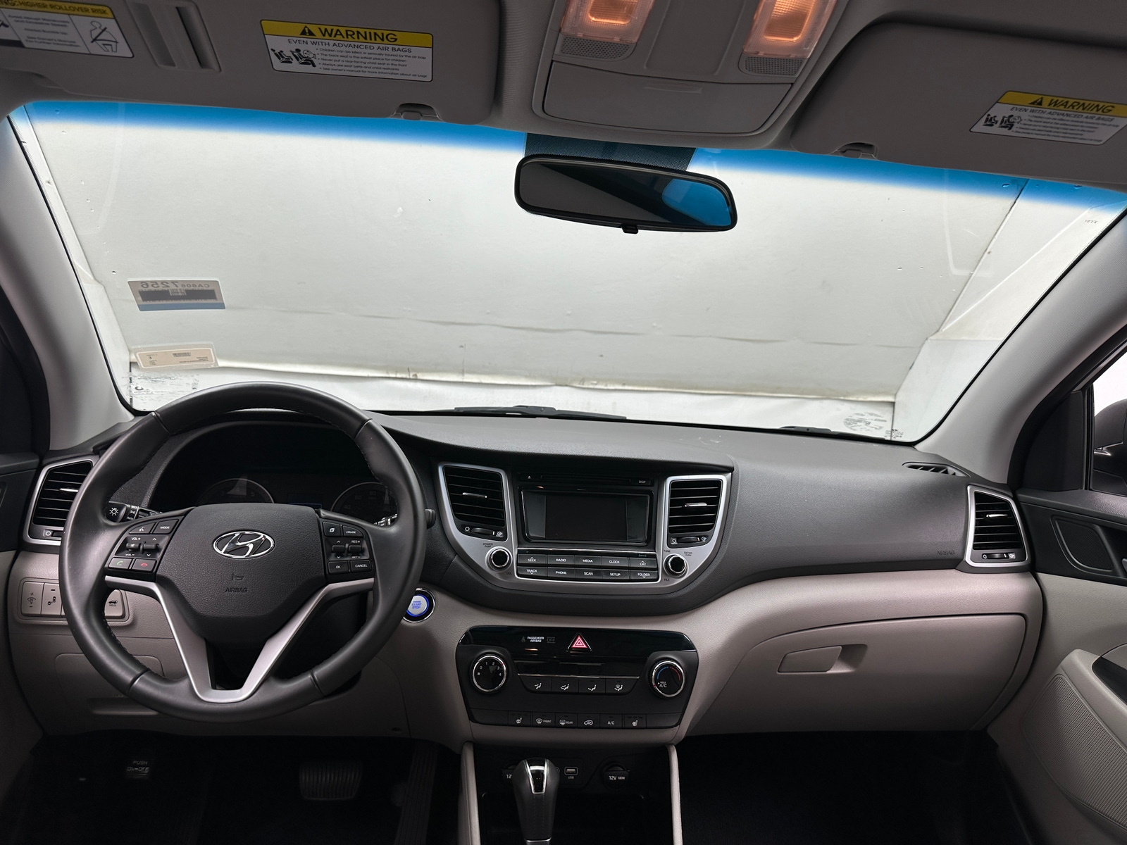 Thumbnail: 2017 Hyundai Tucson - 3